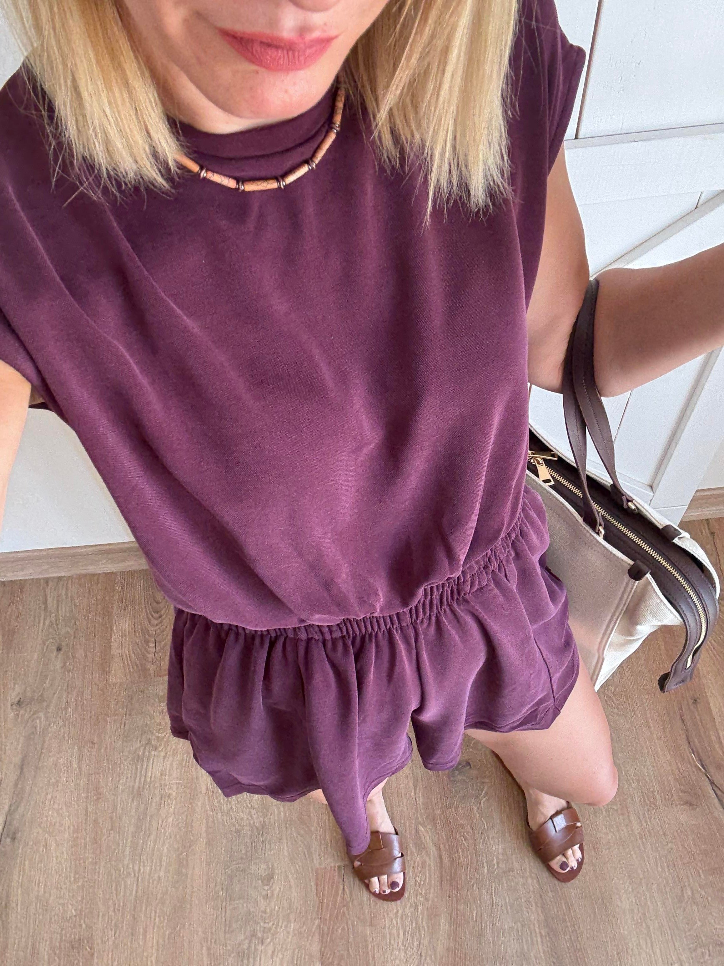 Sırt ve Bel Detaylı Bordo Tulum