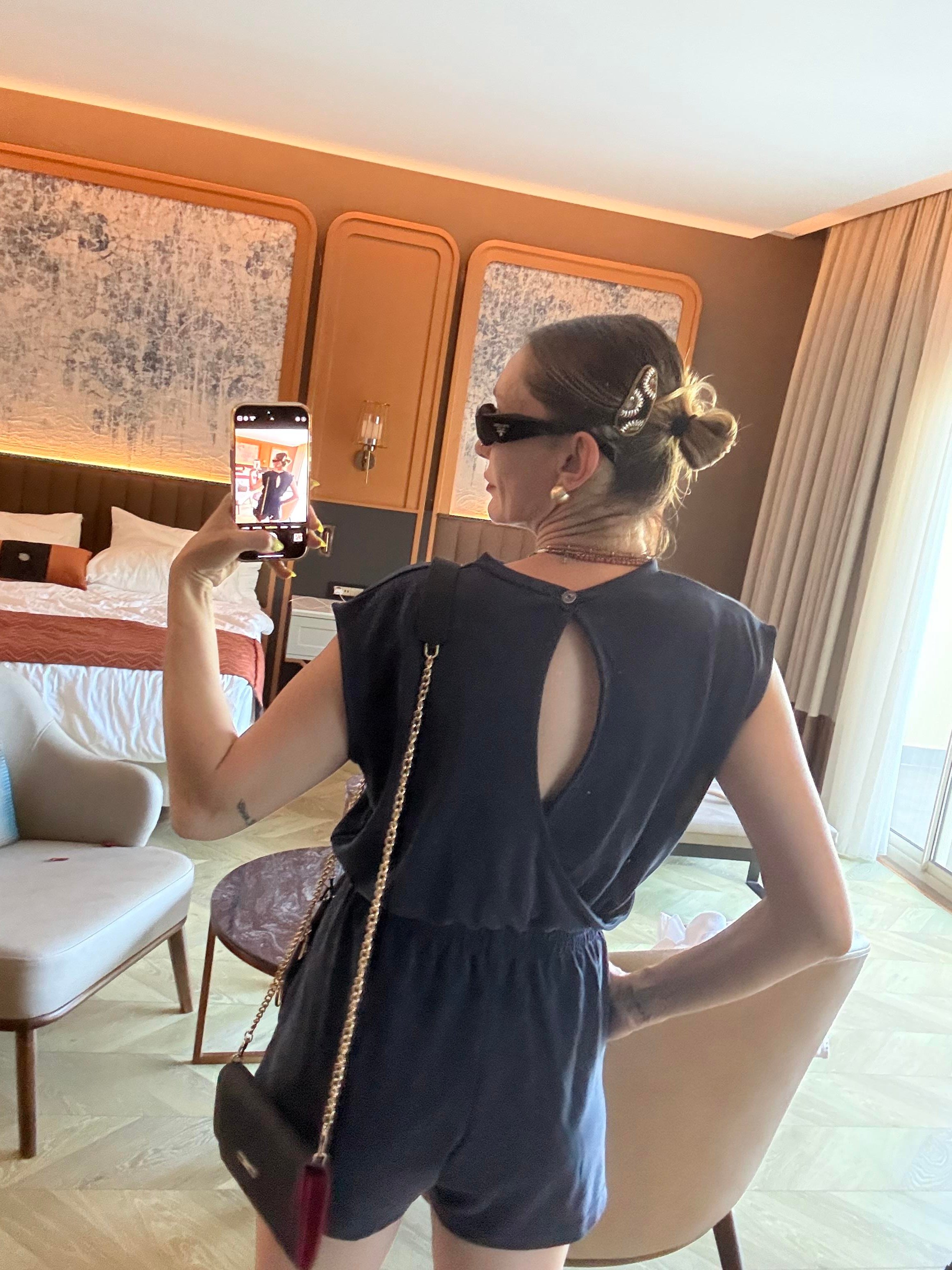 Sırt ve Bel Detaylı Lacivert Tulum