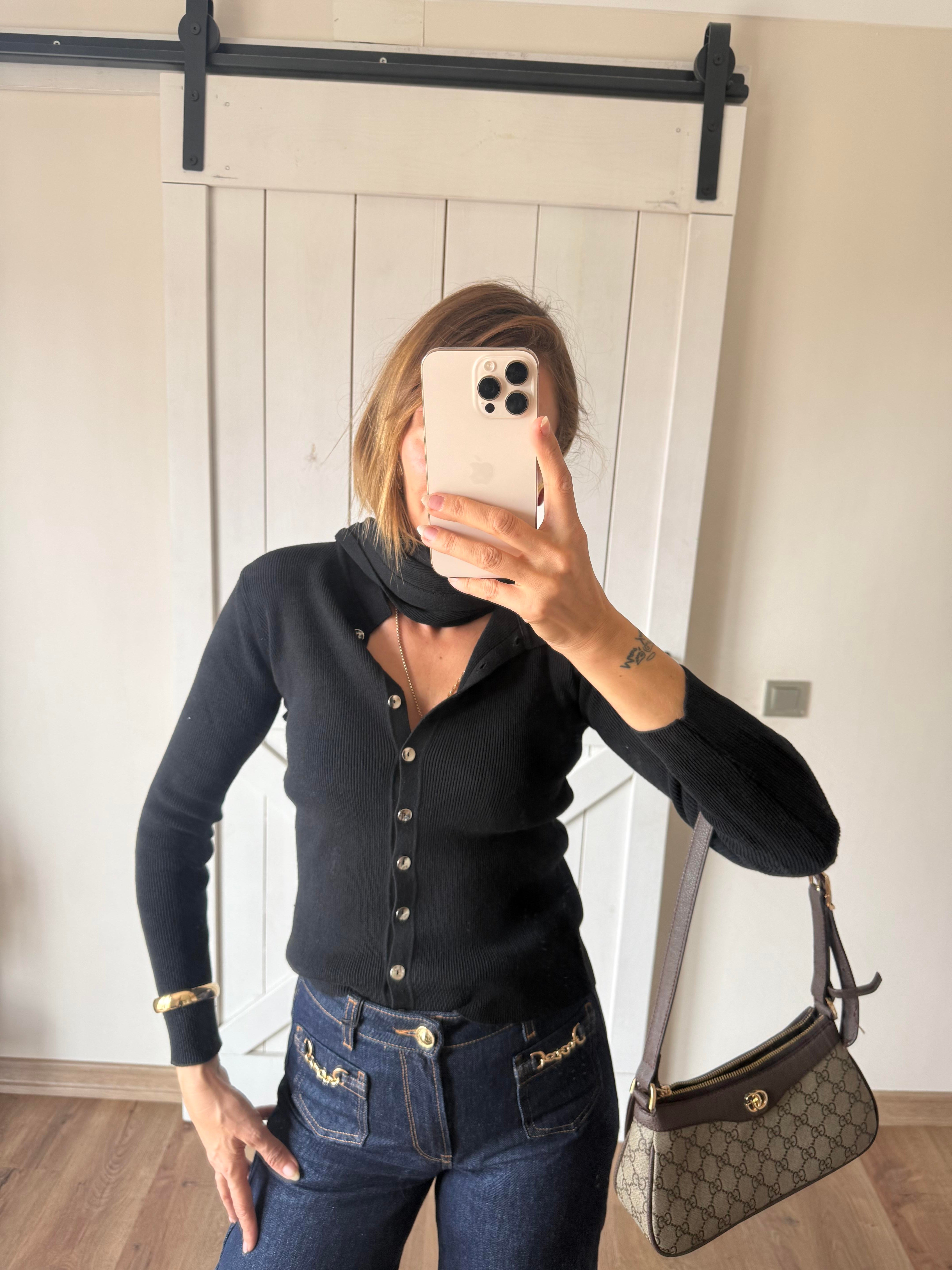 Siyah Atkılı Zr Hırka