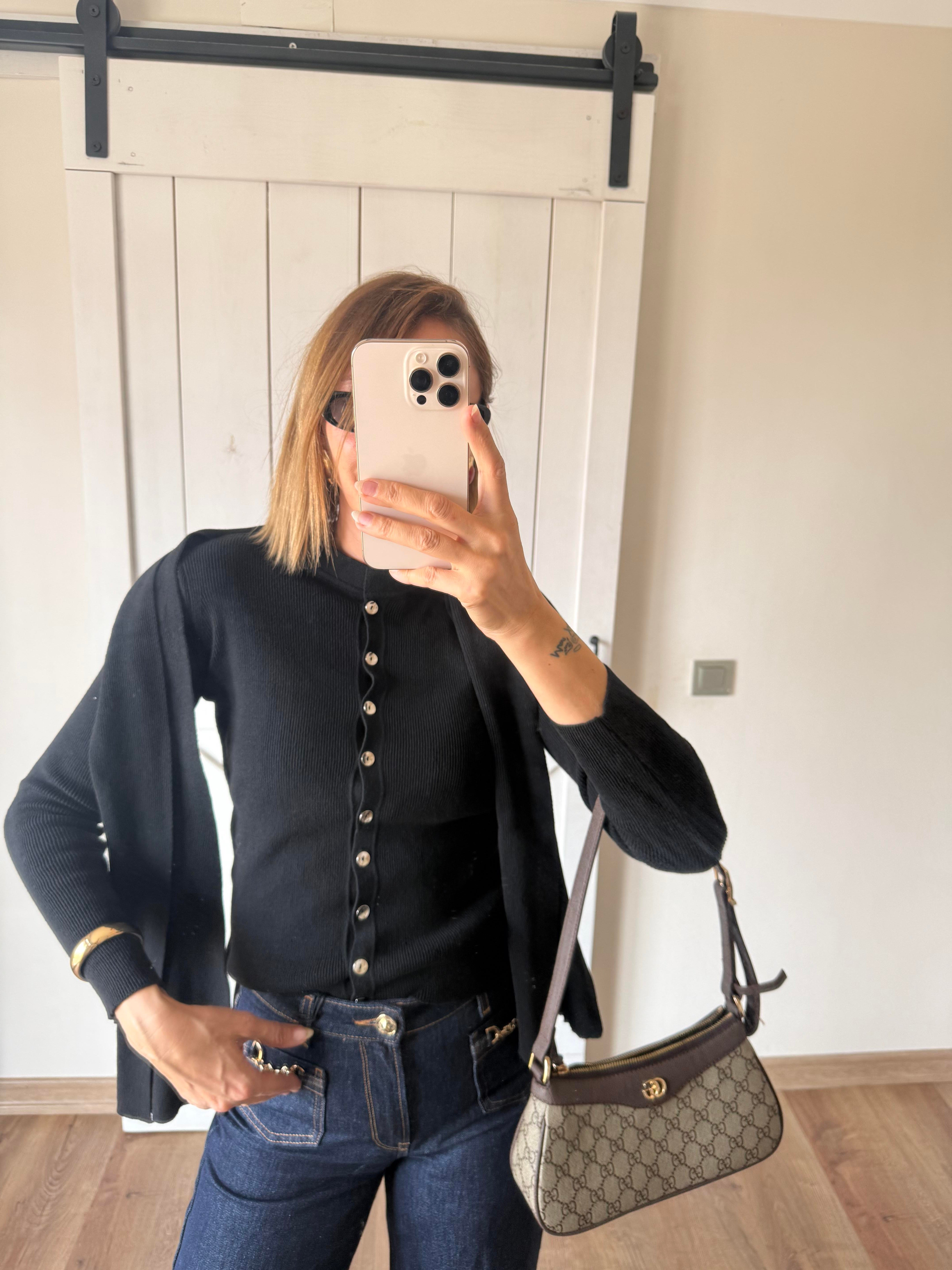 Siyah Atkılı Zr Hırka