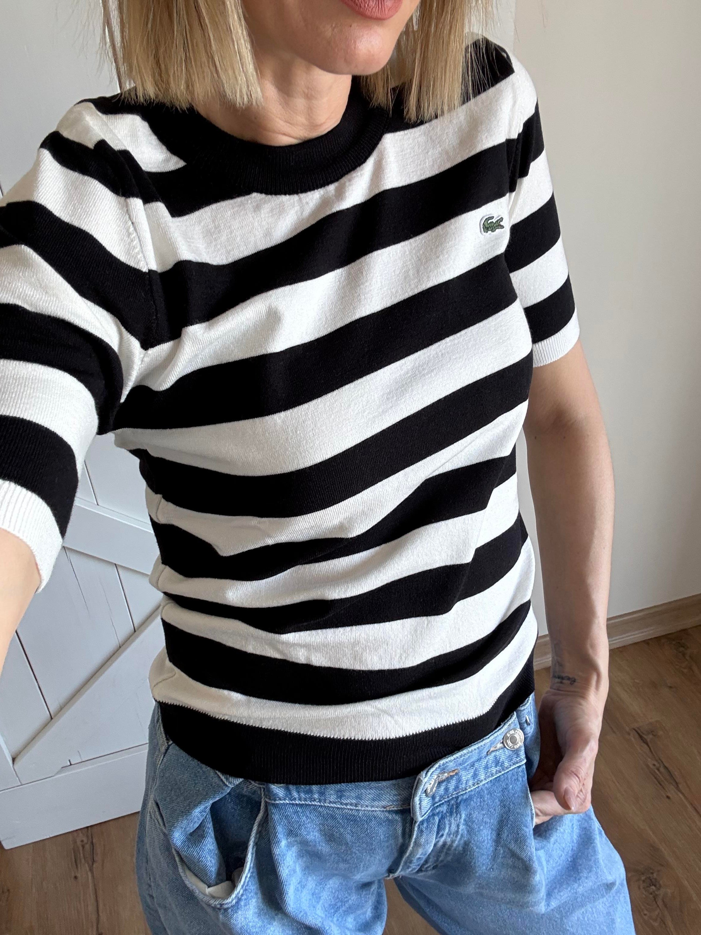 Siyah Çizgili Yumoş Tshirt