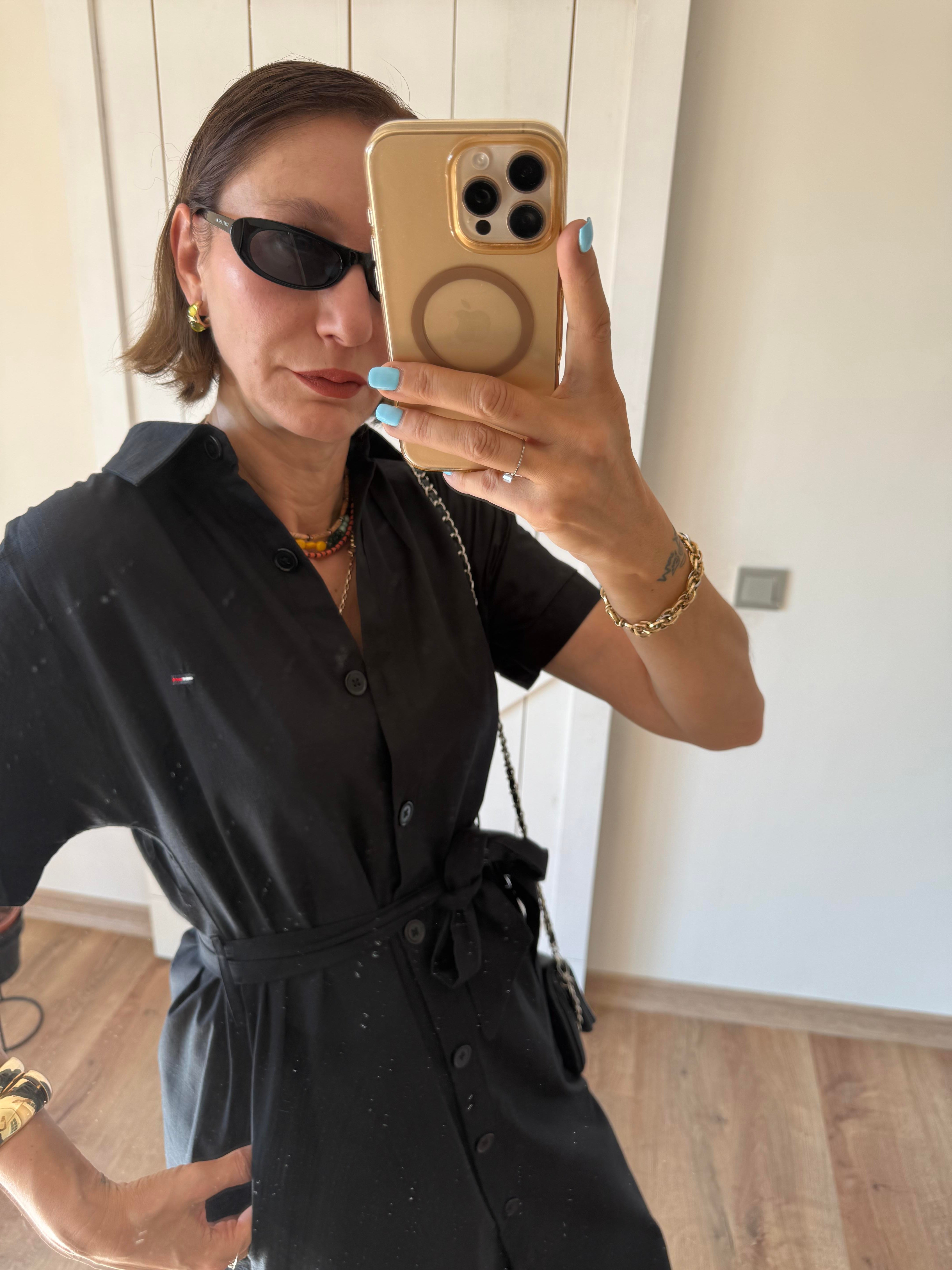 Siyah Kuşaklı Thoer Gömlek Elbise