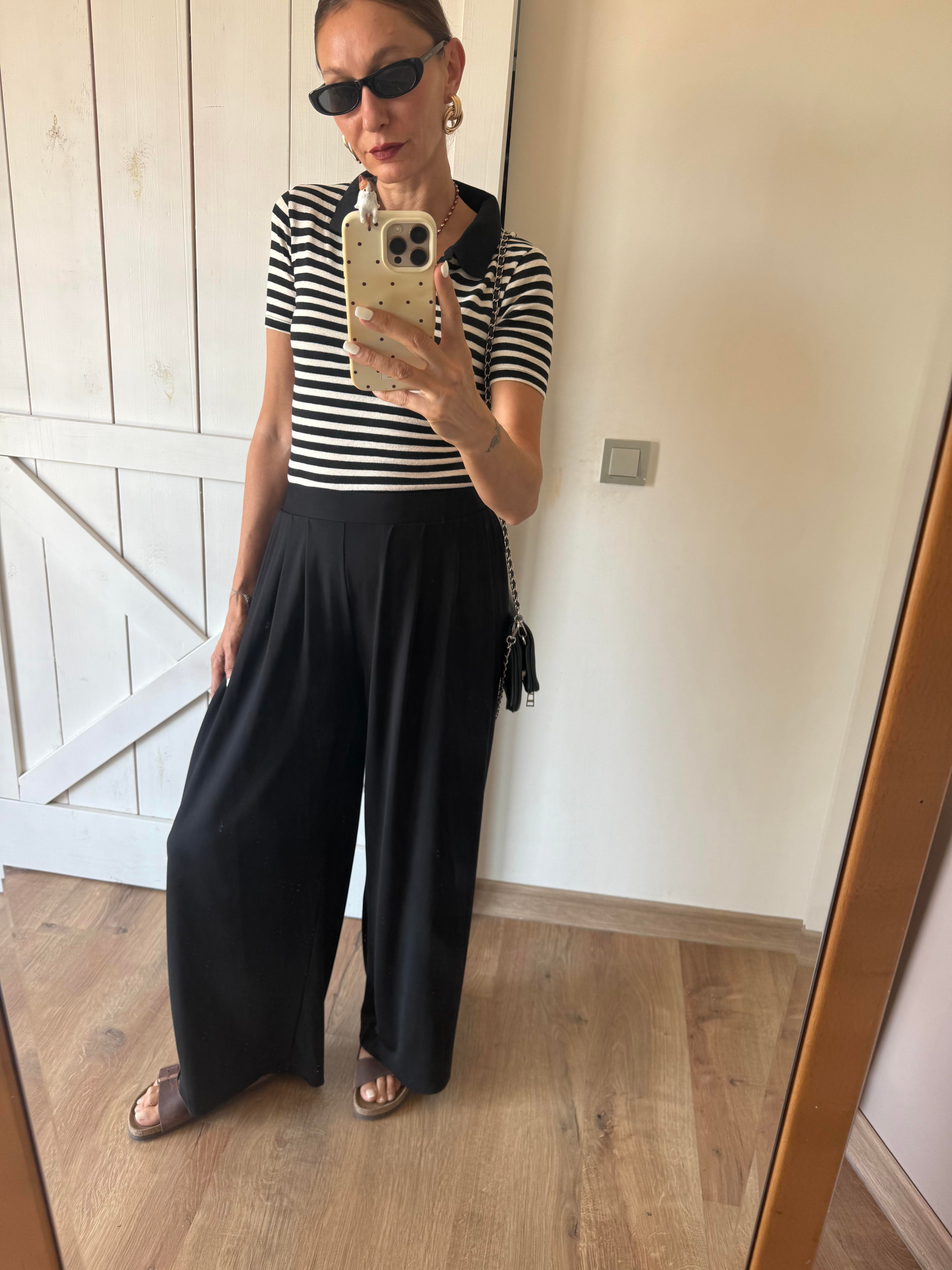 Siyah Pileli Oyş Pantolon