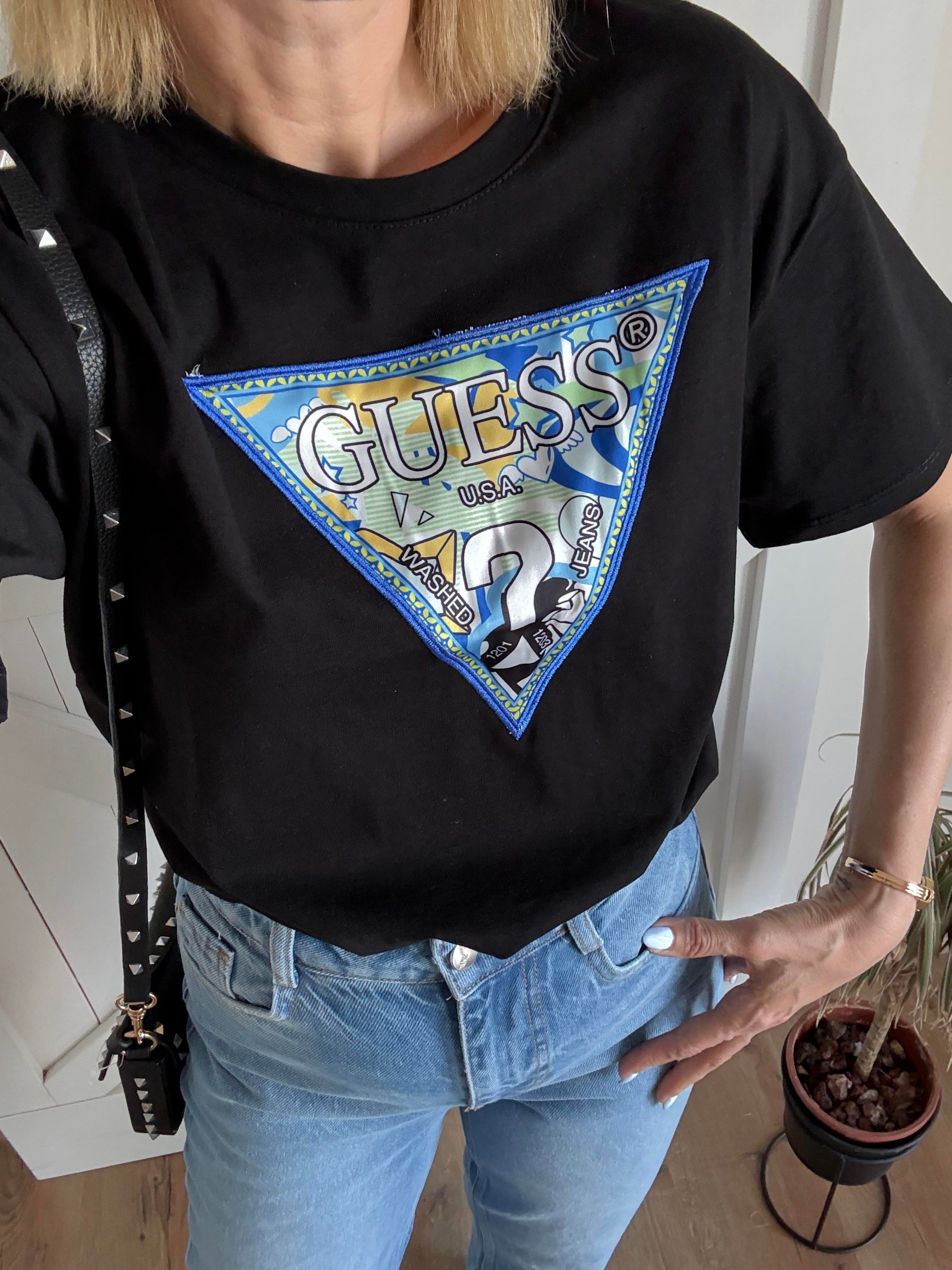 Siyah Rahat Logolu Tshirt