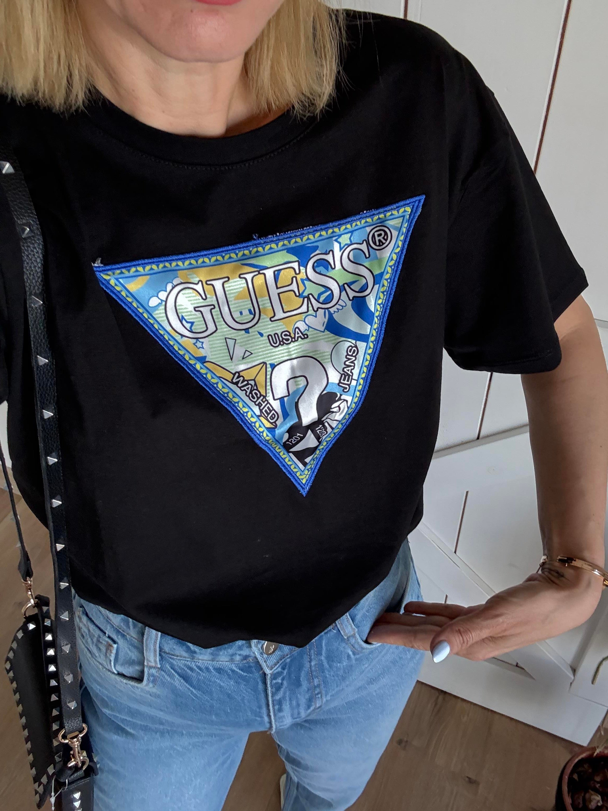 Siyah Rahat Logolu Tshirt