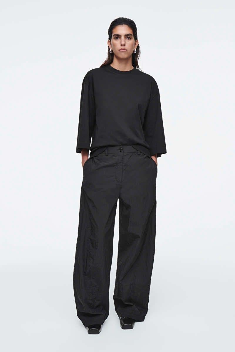 Siyah Üç Çeyrek Kol Kos Rahat Kesim Tshirt