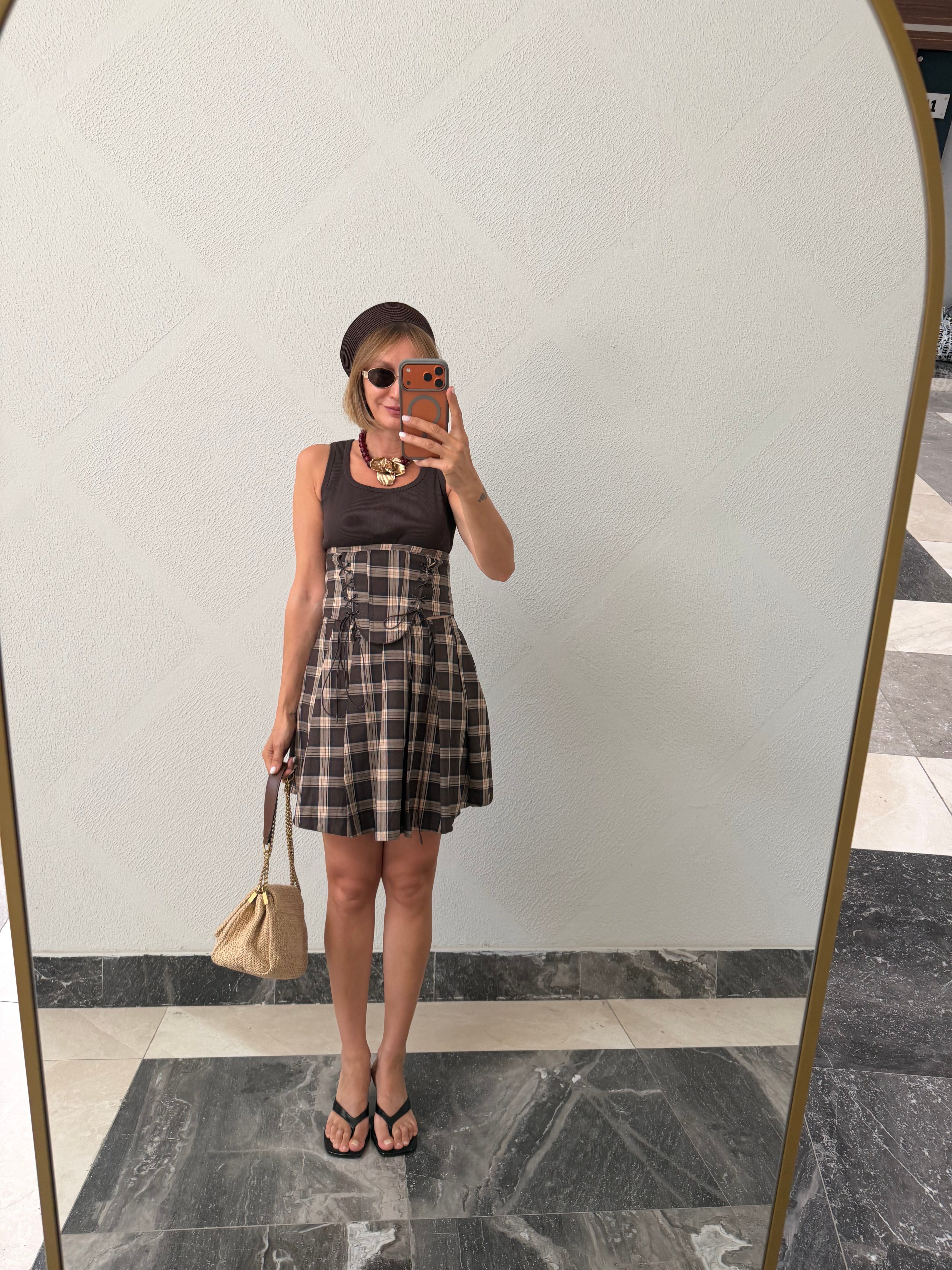 Sophia Orijinal Model , Korsajlı Bluz & Şortlu Etek Takım
