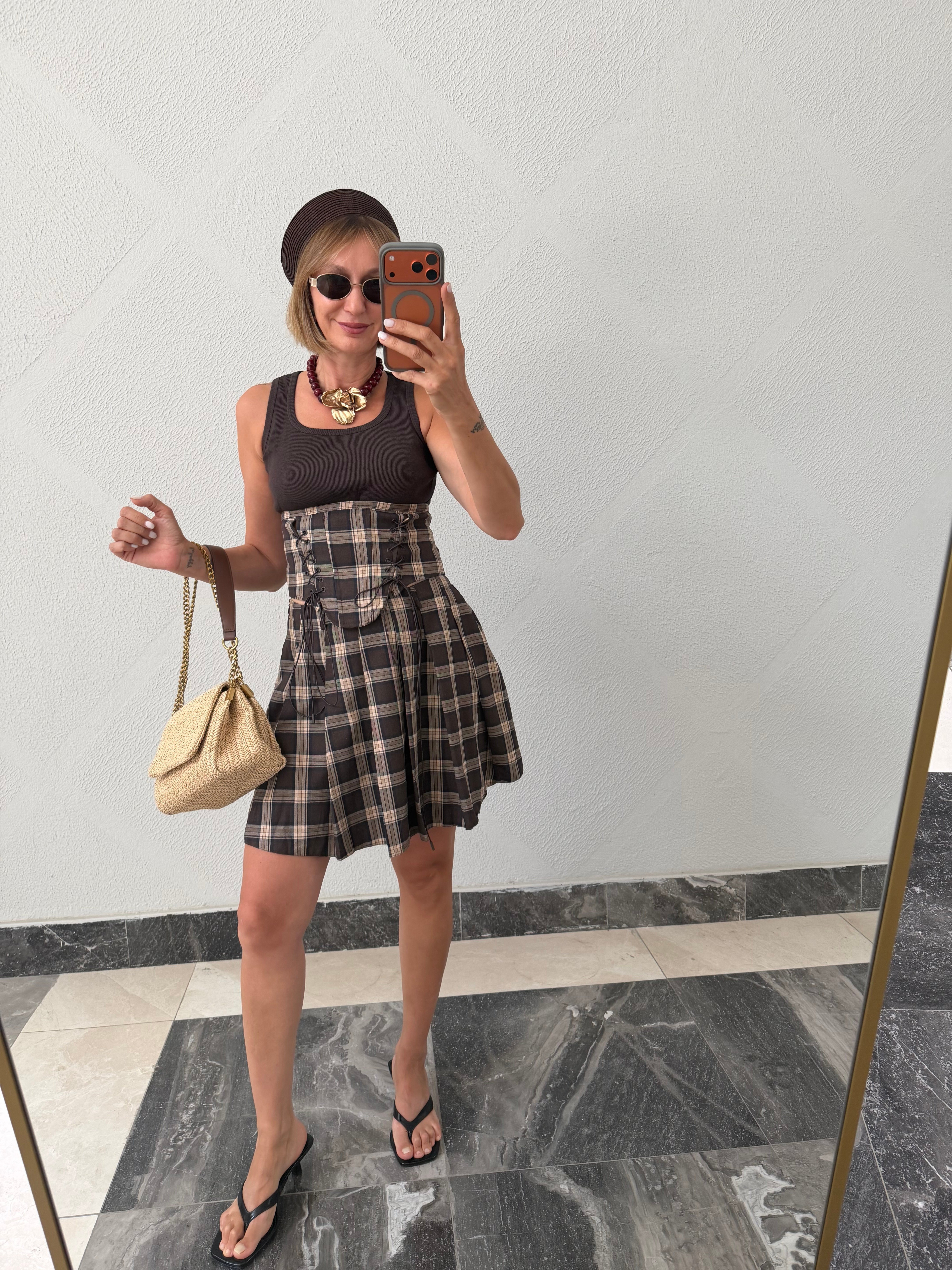 Sophia Orijinal Model , Korsajlı Bluz & Şortlu Etek Takım