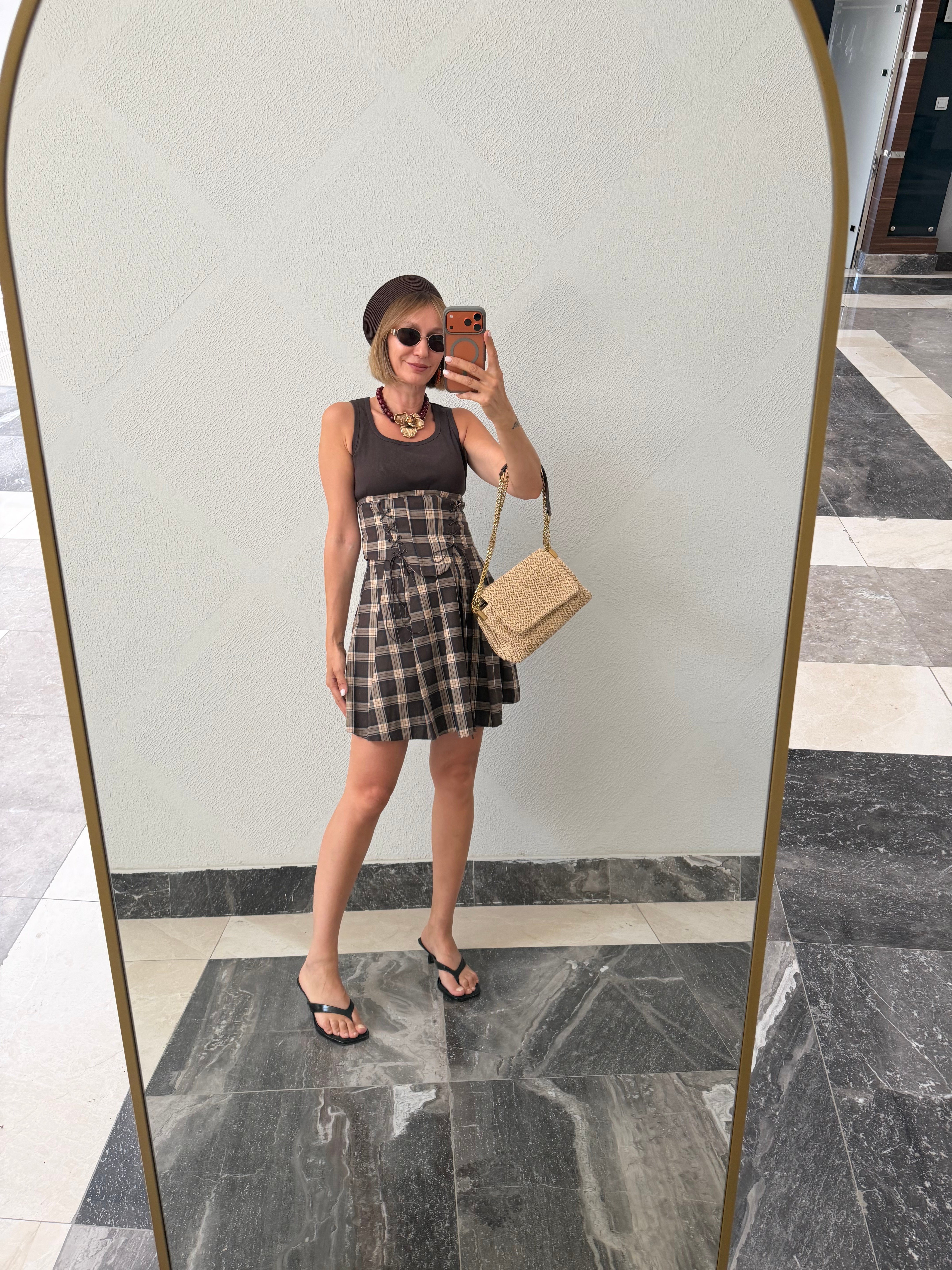 Sophia Orijinal Model , Korsajlı Bluz & Şortlu Etek Takım