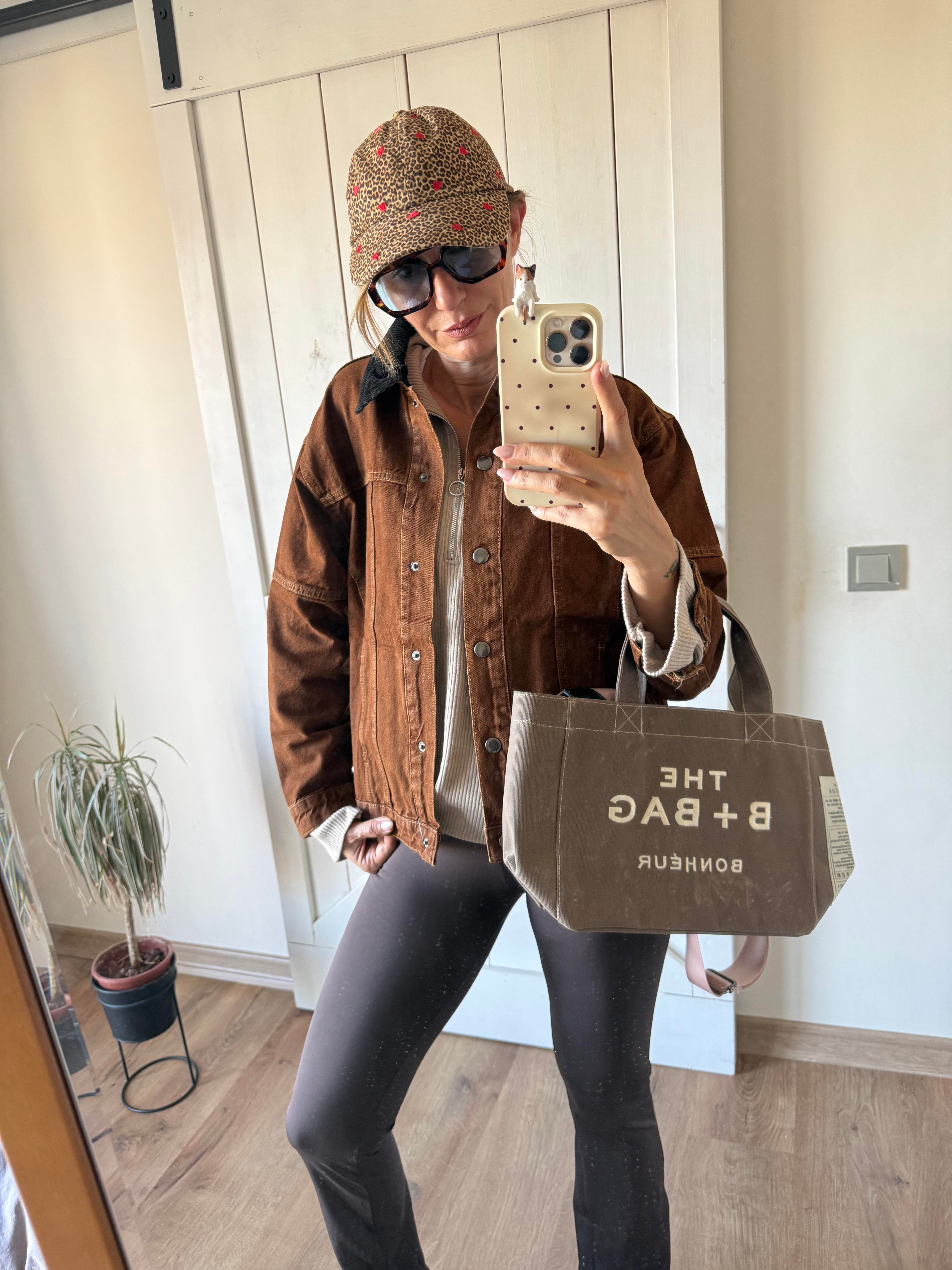 Taba Yakası Kadife Detaylı Çıtçıt Düğmeli Önden Cepli Denim Ceket