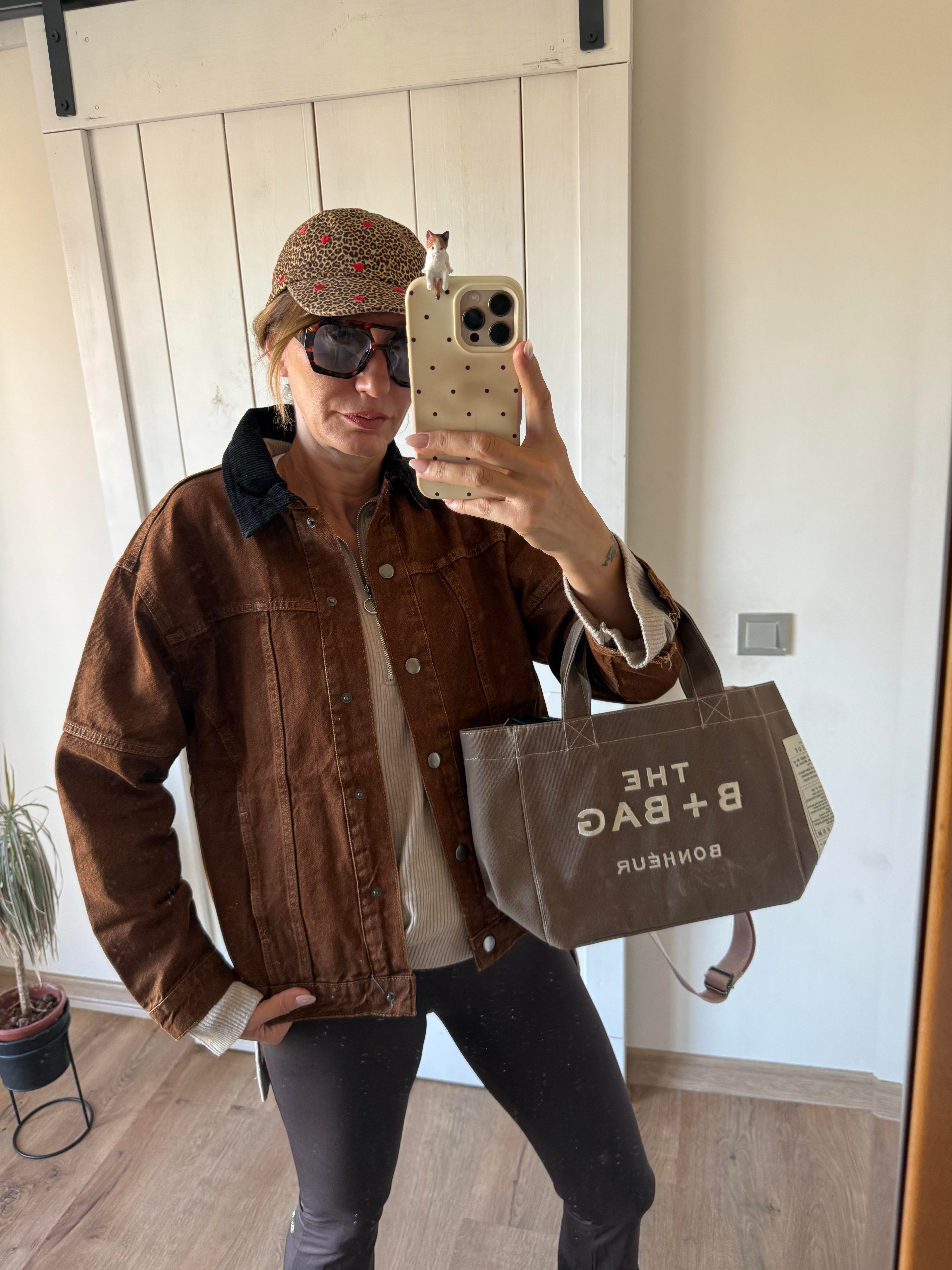 Taba Yakası Kadife Detaylı Çıtçıt Düğmeli Önden Cepli Denim Ceket