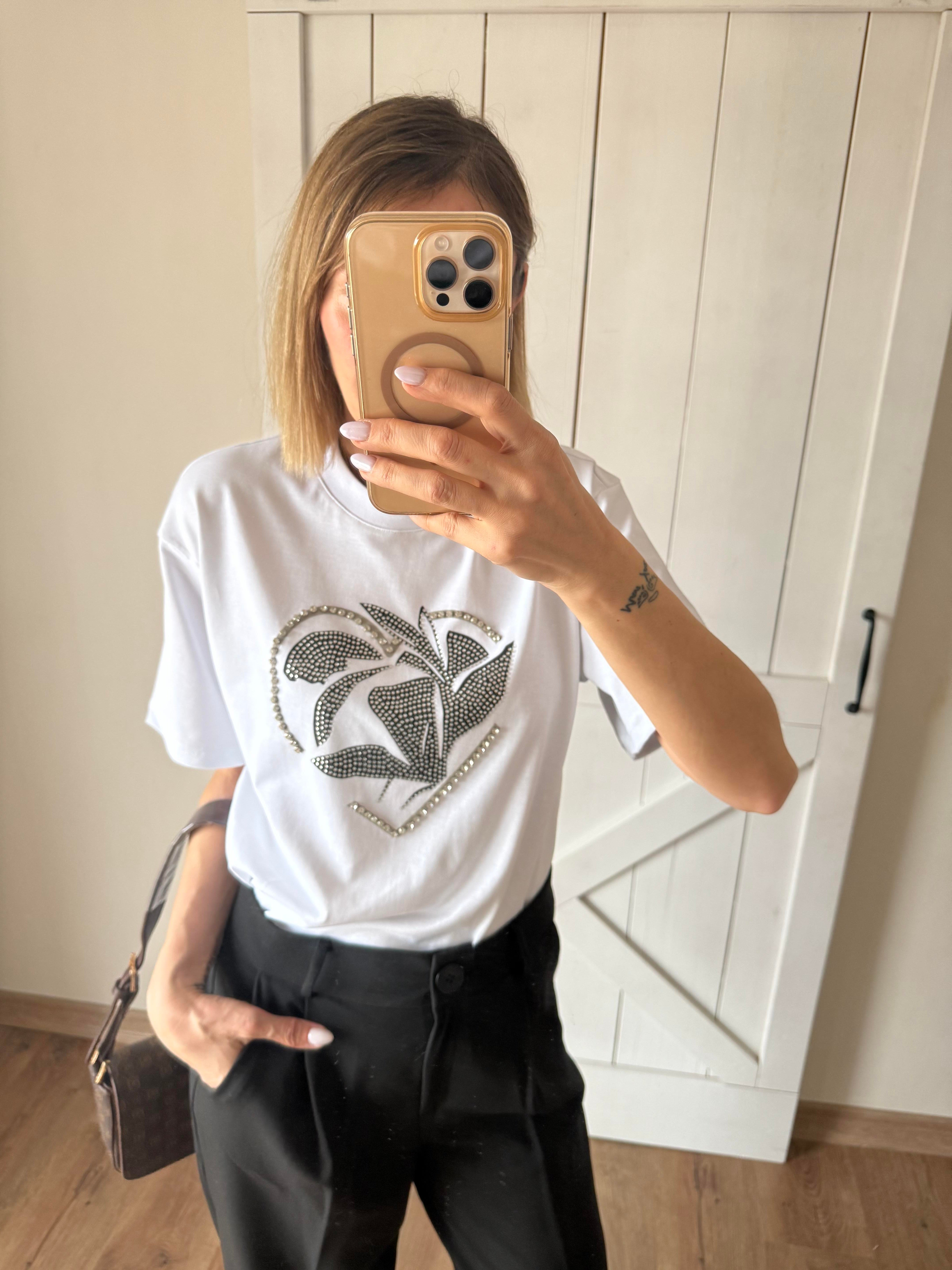 Taş Detaylı Tshirt