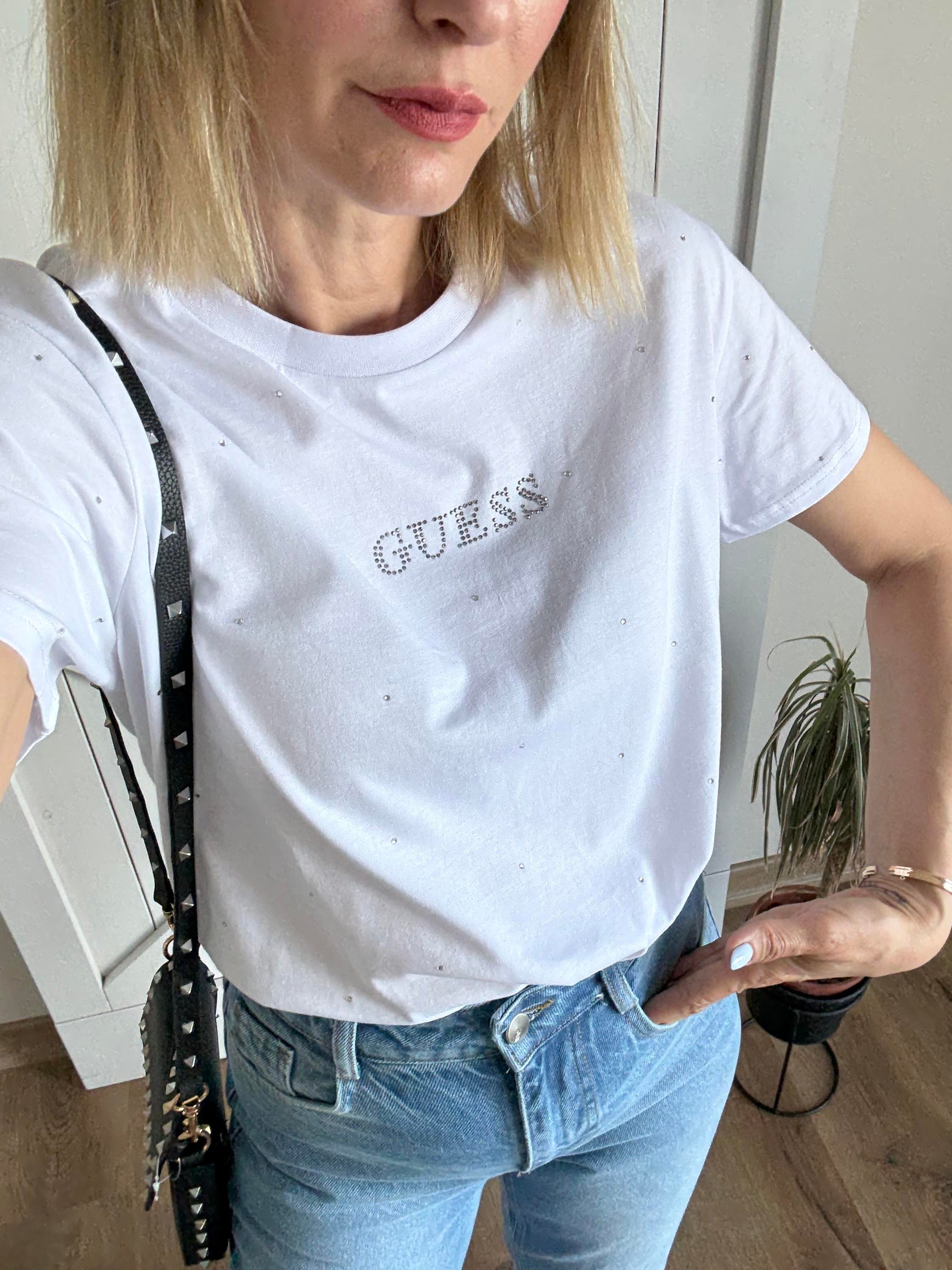 Taş İşlemeli Logolu Beyaz Tshirt