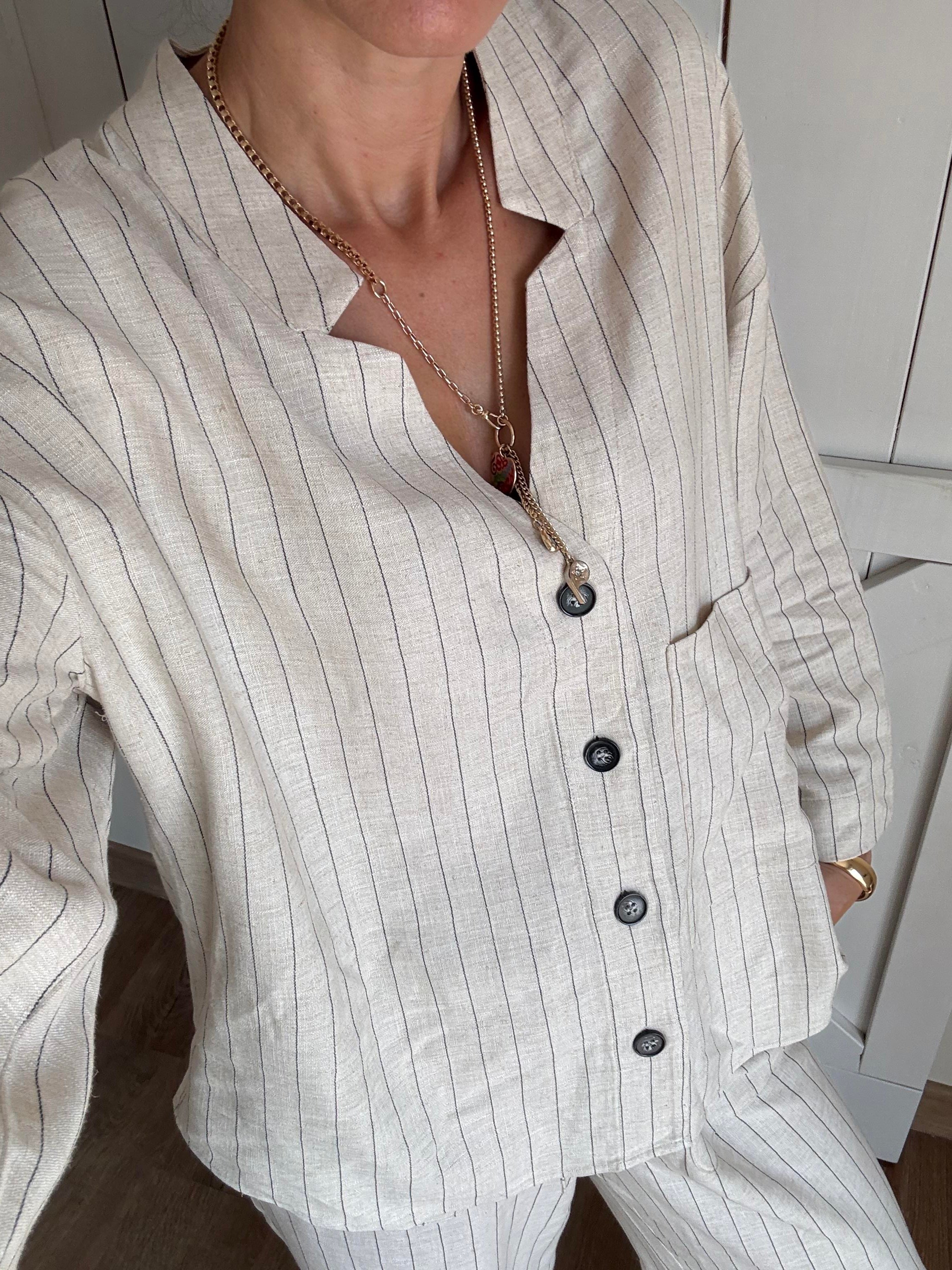 Taş V Yaka Tek Cep Detaylı Çizgili Keten Gömlek Pantolon Kos Takım