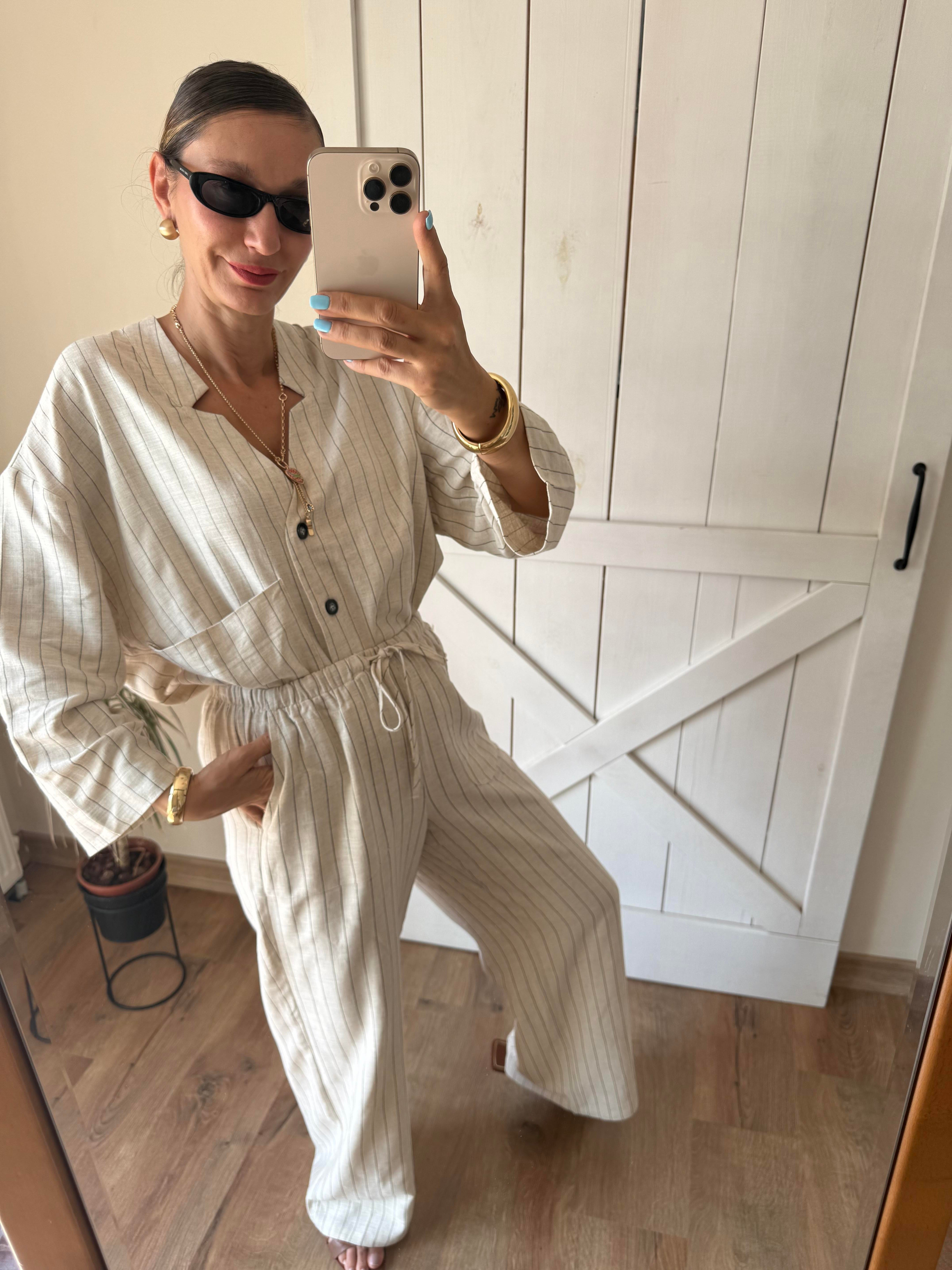 Taş V Yaka Tek Cep Detaylı Çizgili Keten Gömlek Pantolon Kos Takım