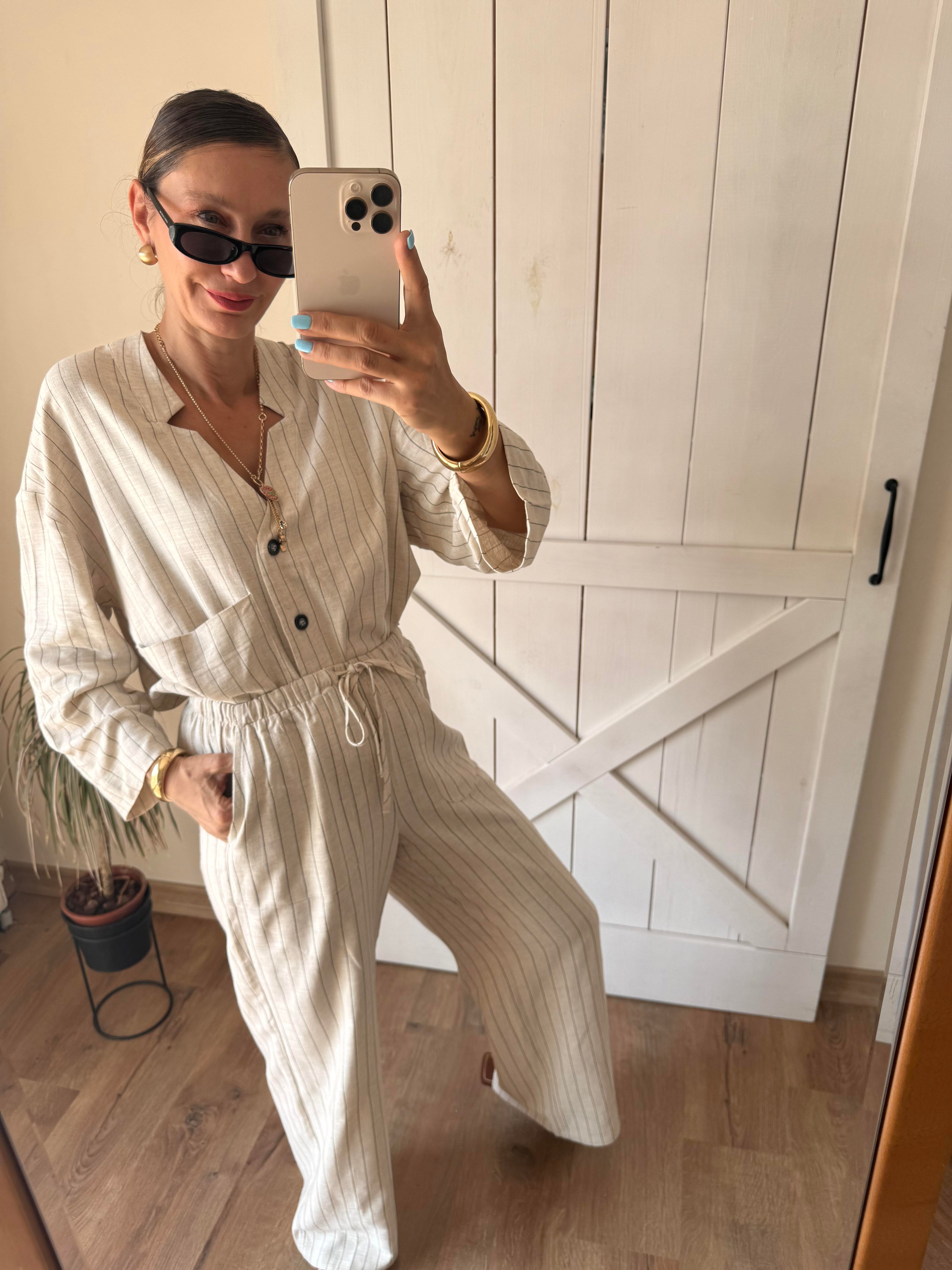 Taş V Yaka Tek Cep Detaylı Çizgili Keten Gömlek Pantolon Kos Takım