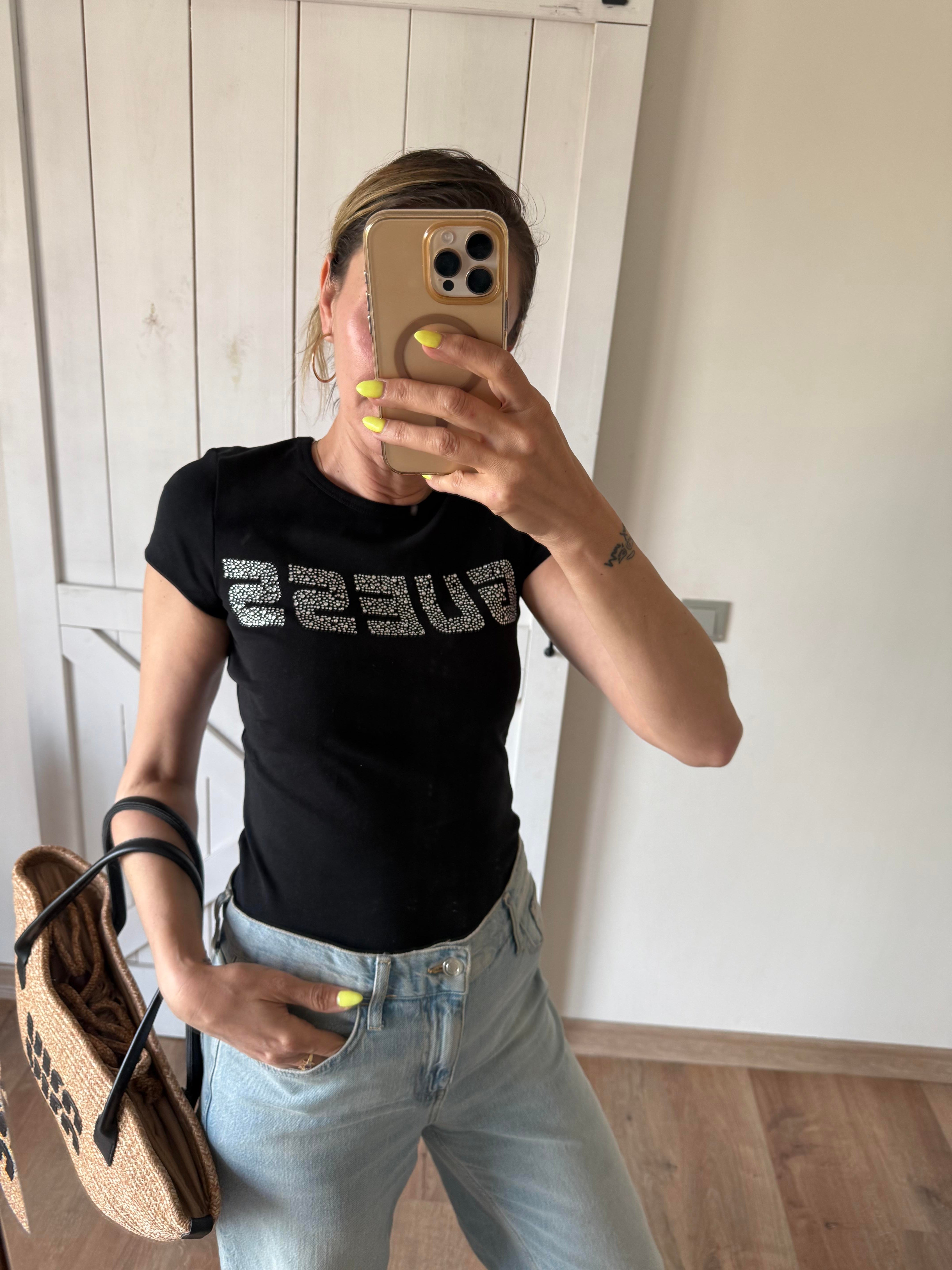 Taşlı Bisiklet Yaka Tshirt Siyah