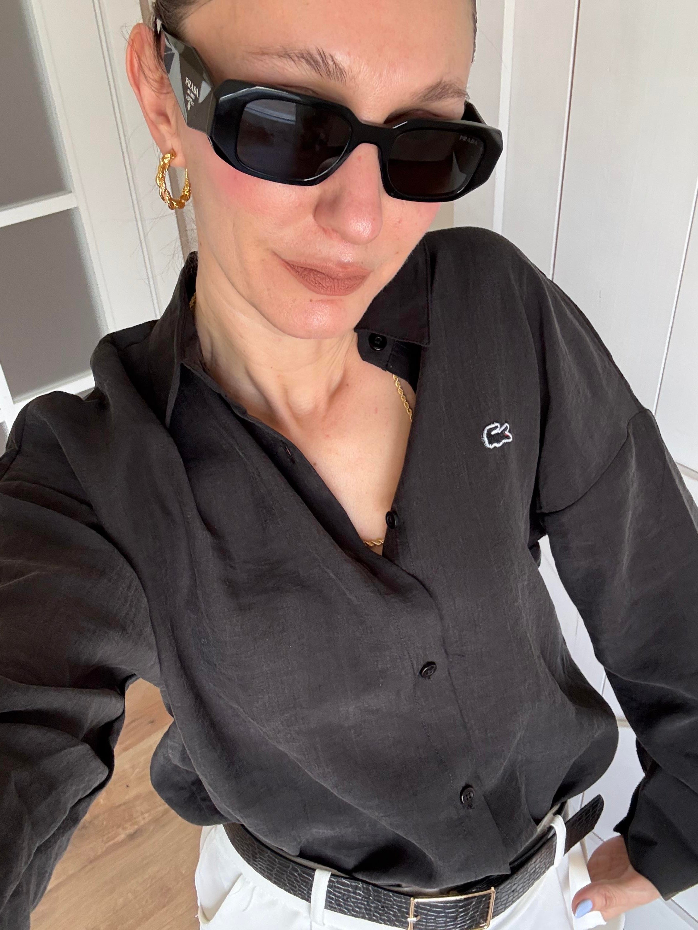 Tensel Logolu Siyah Gömlek