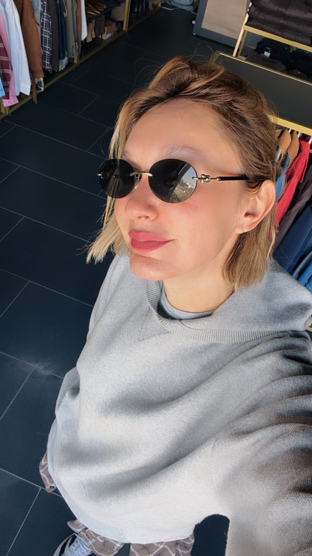 TİFFANY OVAL SUNGLASSES (Black)