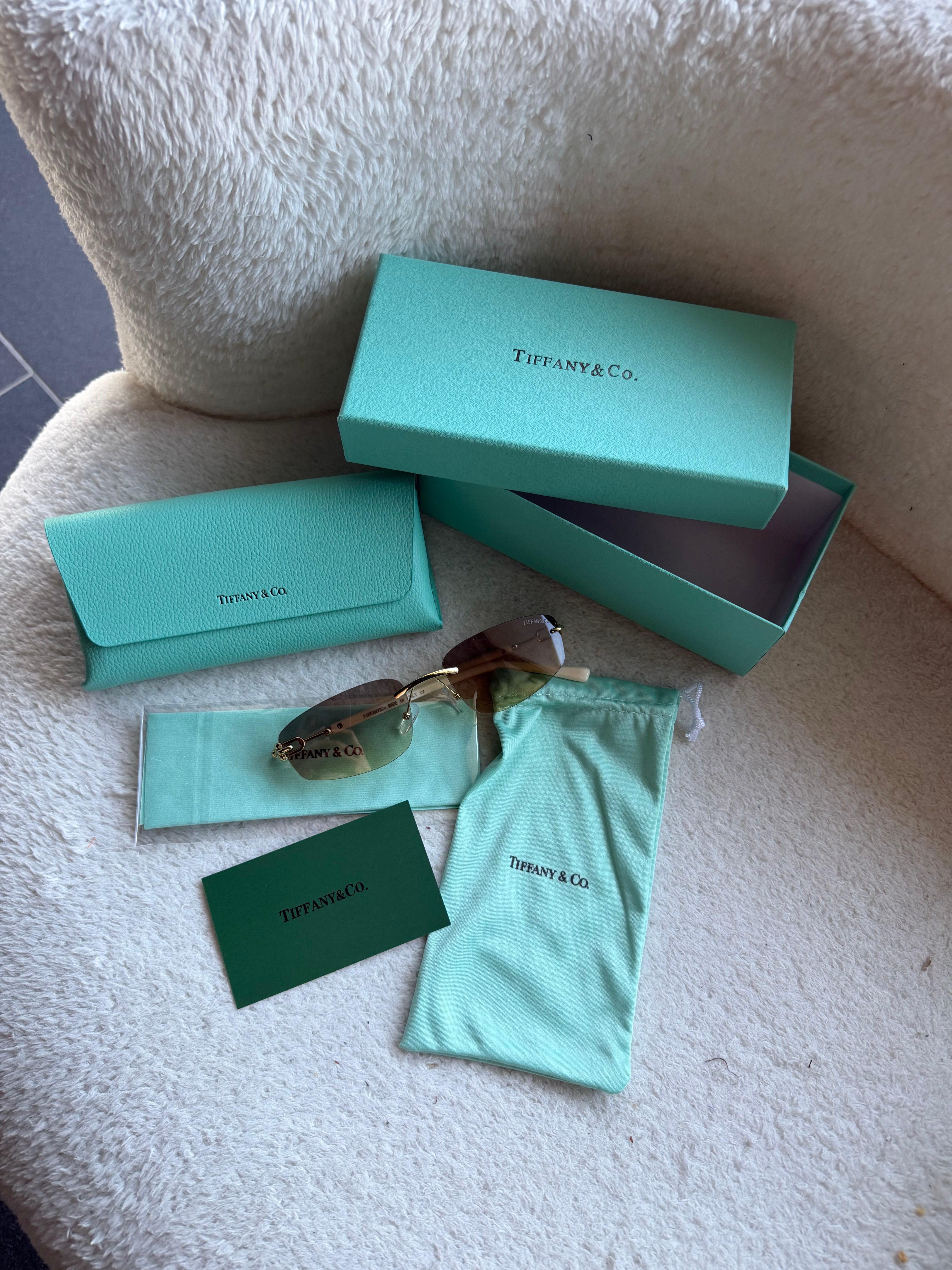 TİFFANY SUNGLASSES 