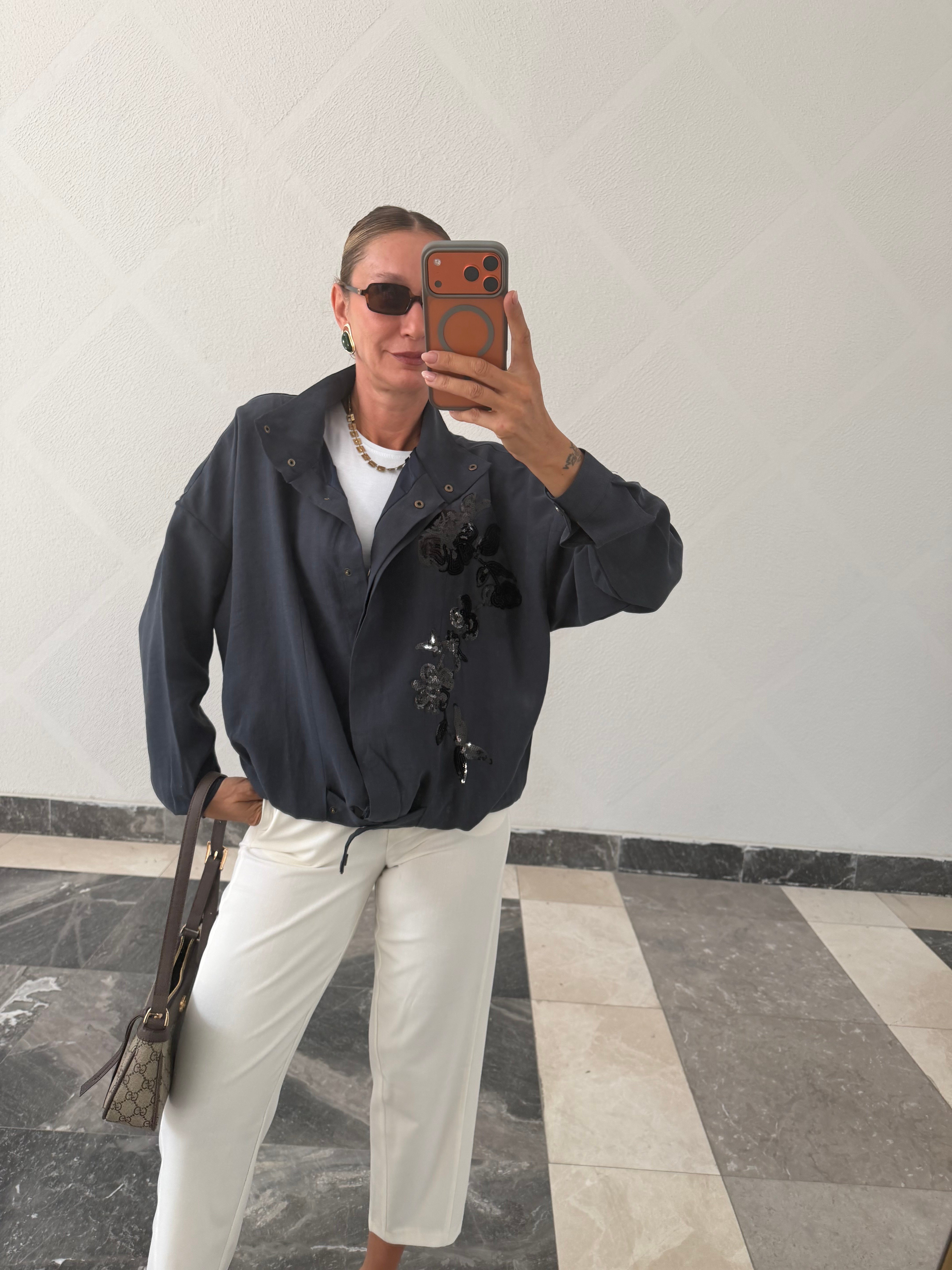 Trend Lacivert Nakış İşlemeli Bomber Ceket