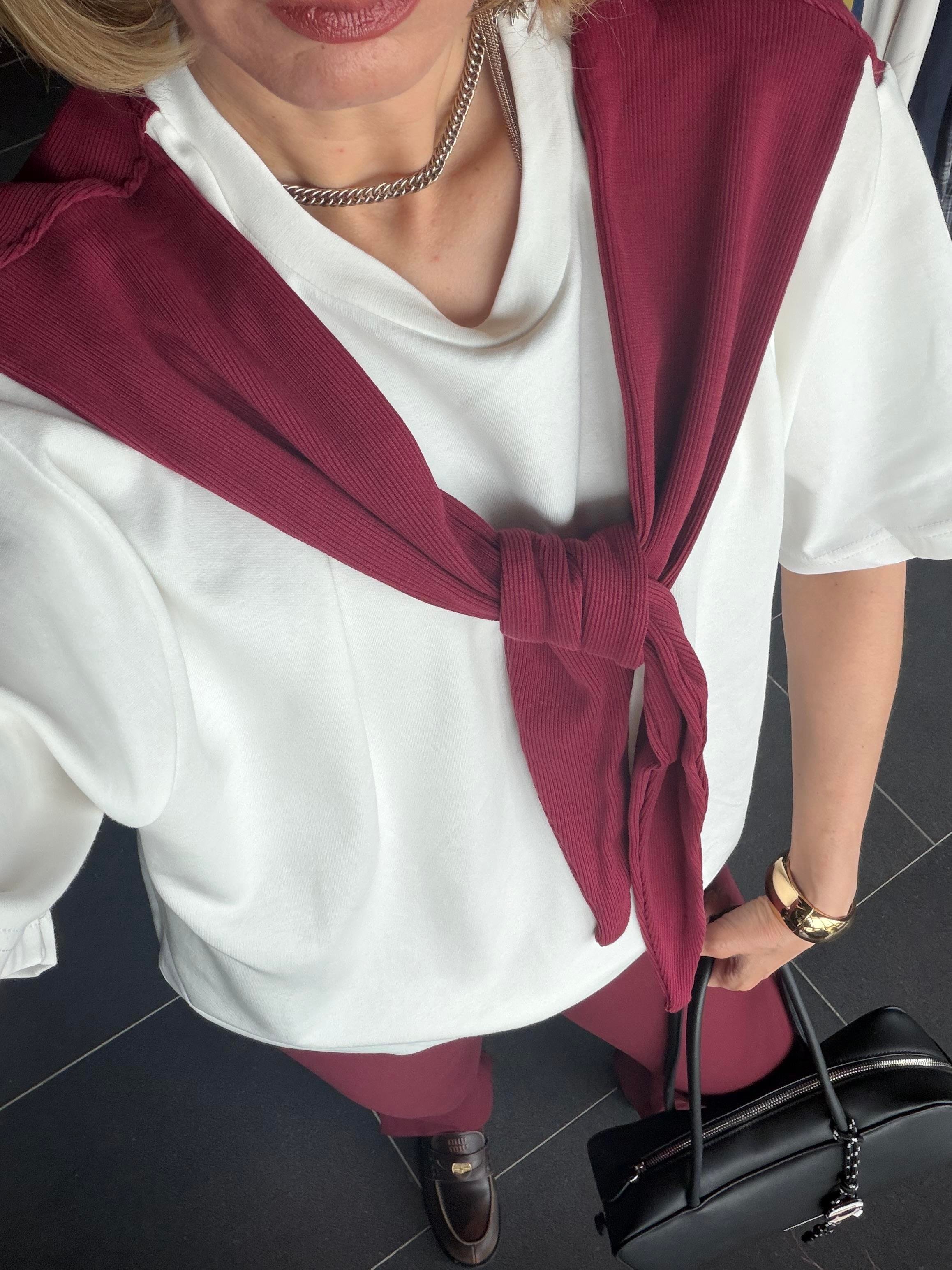 Twist Model Bordo Atkılı Tshirt