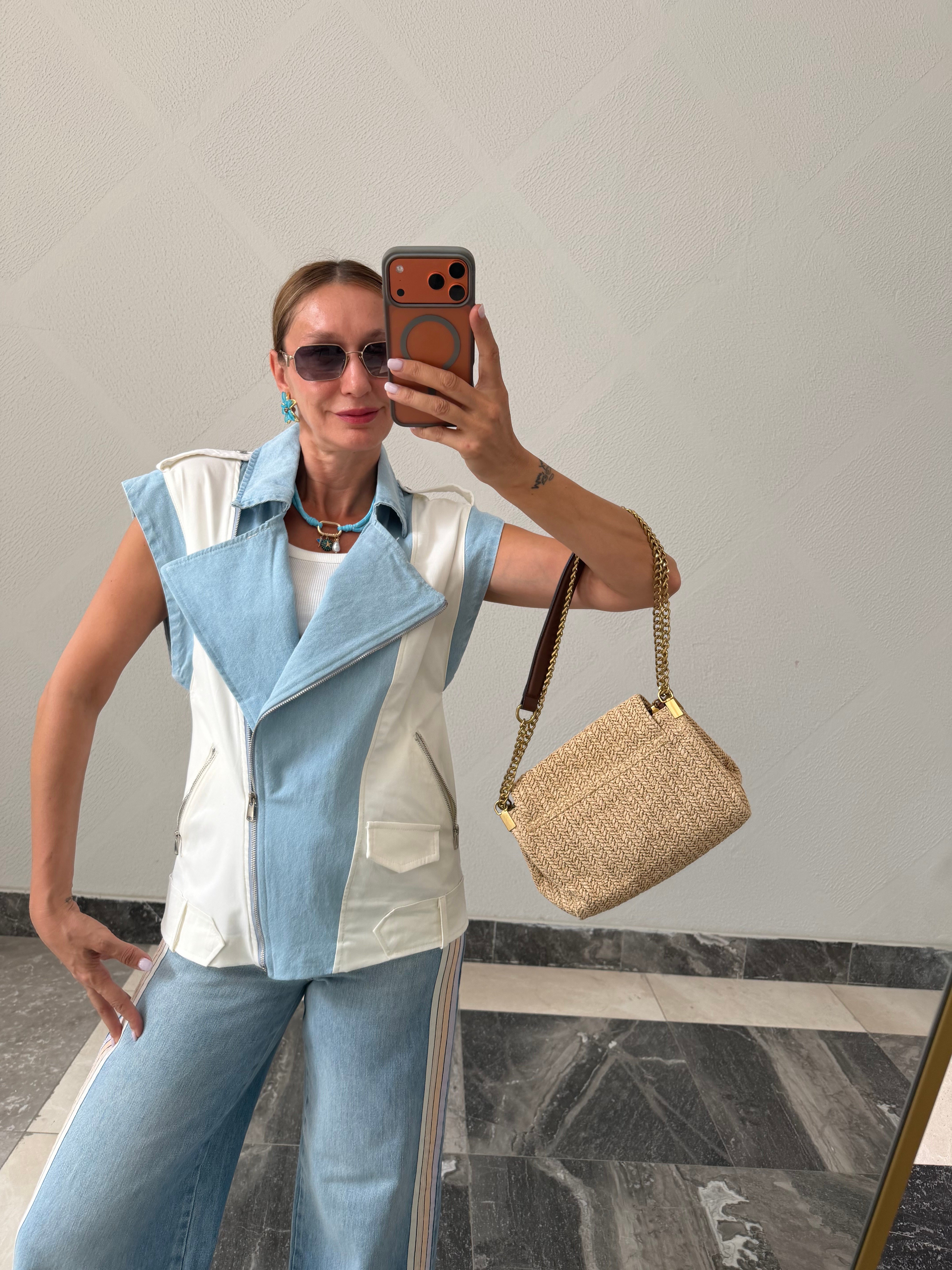 Twist Model , Jean & Poplin Mix , Garnili Fermuarlı Yelek