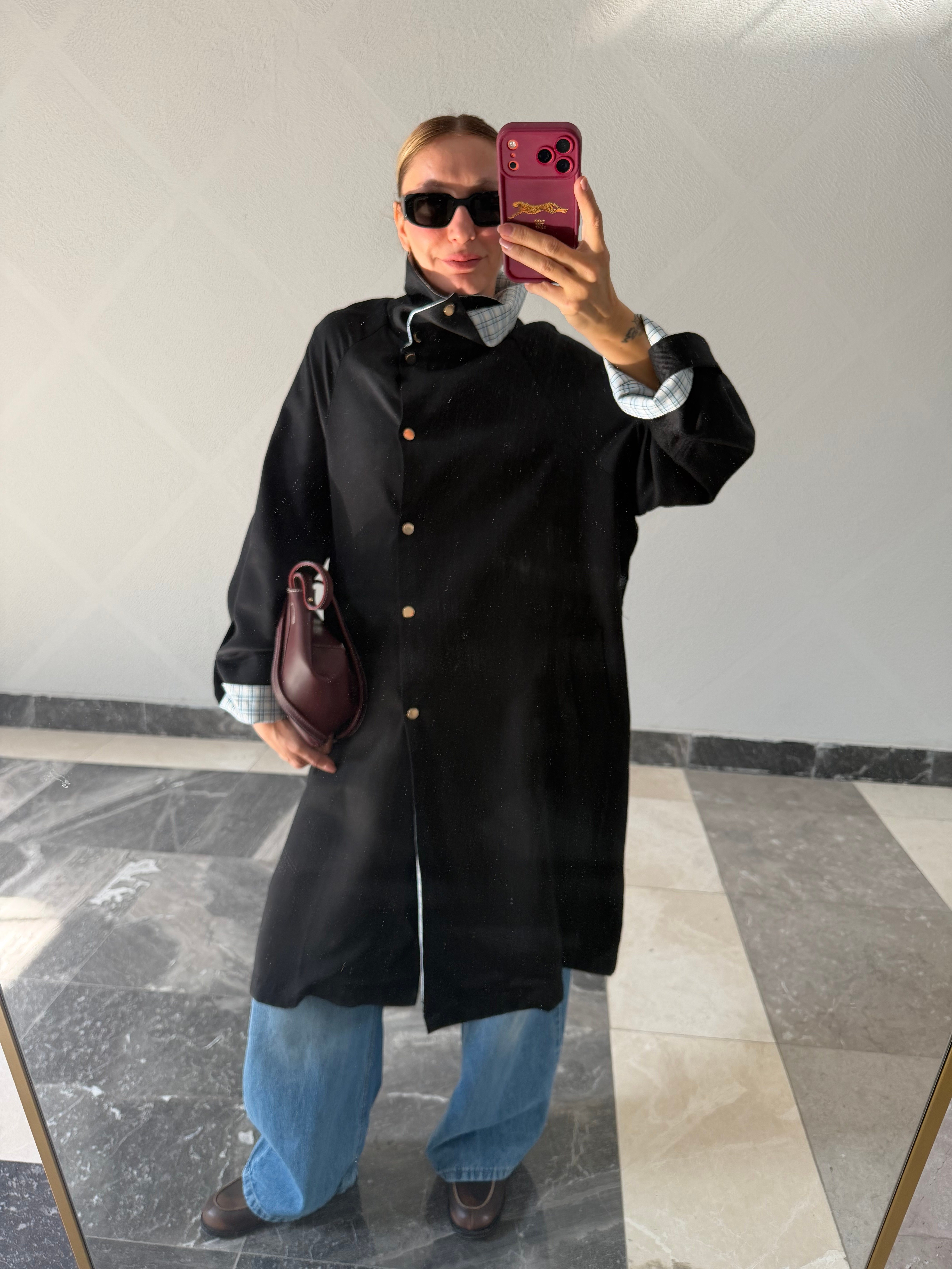 Twist Siyah Dik Yaka Trençkot