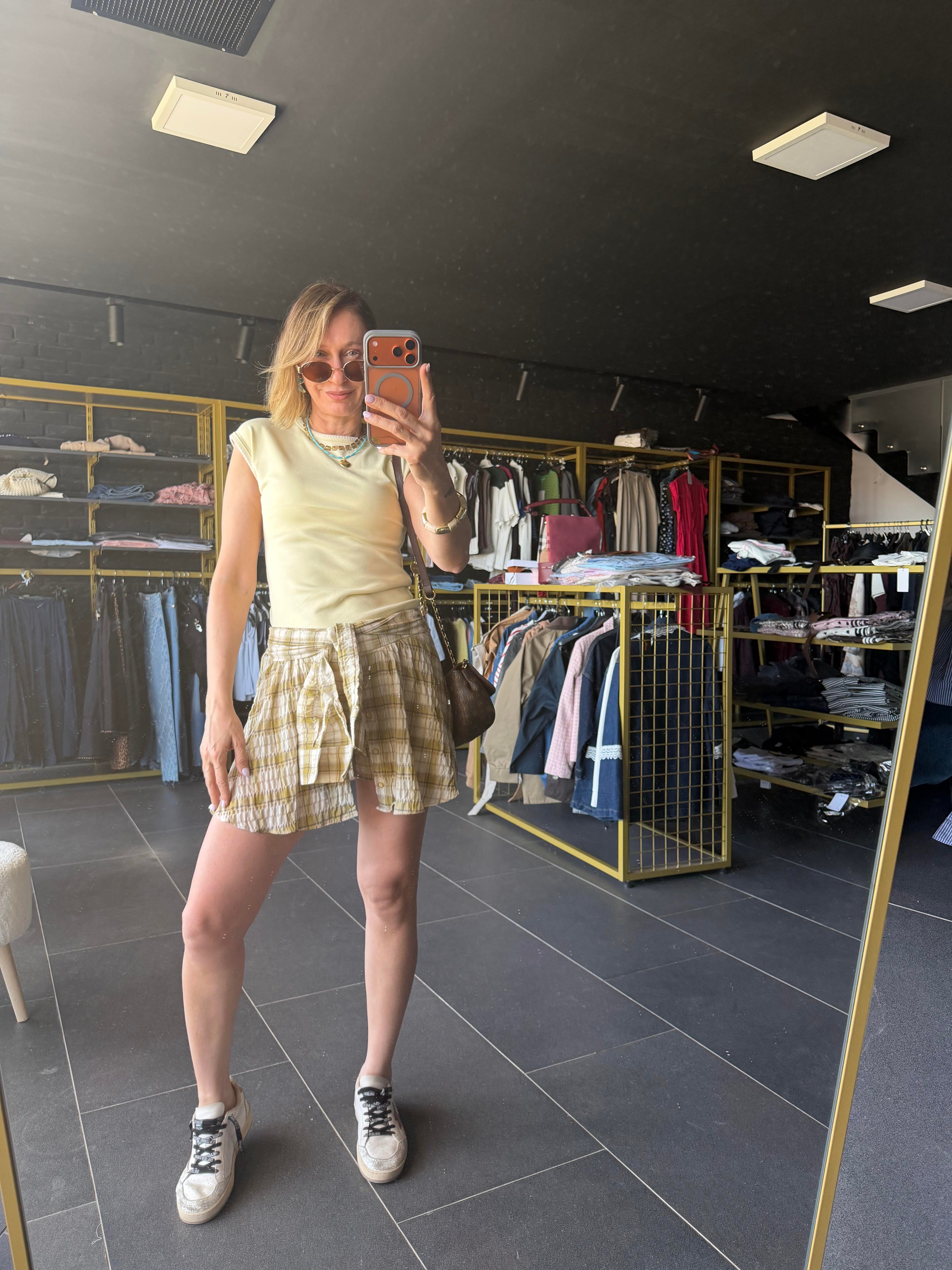 Twistt Model Çağla Etek Görünümlü Şort