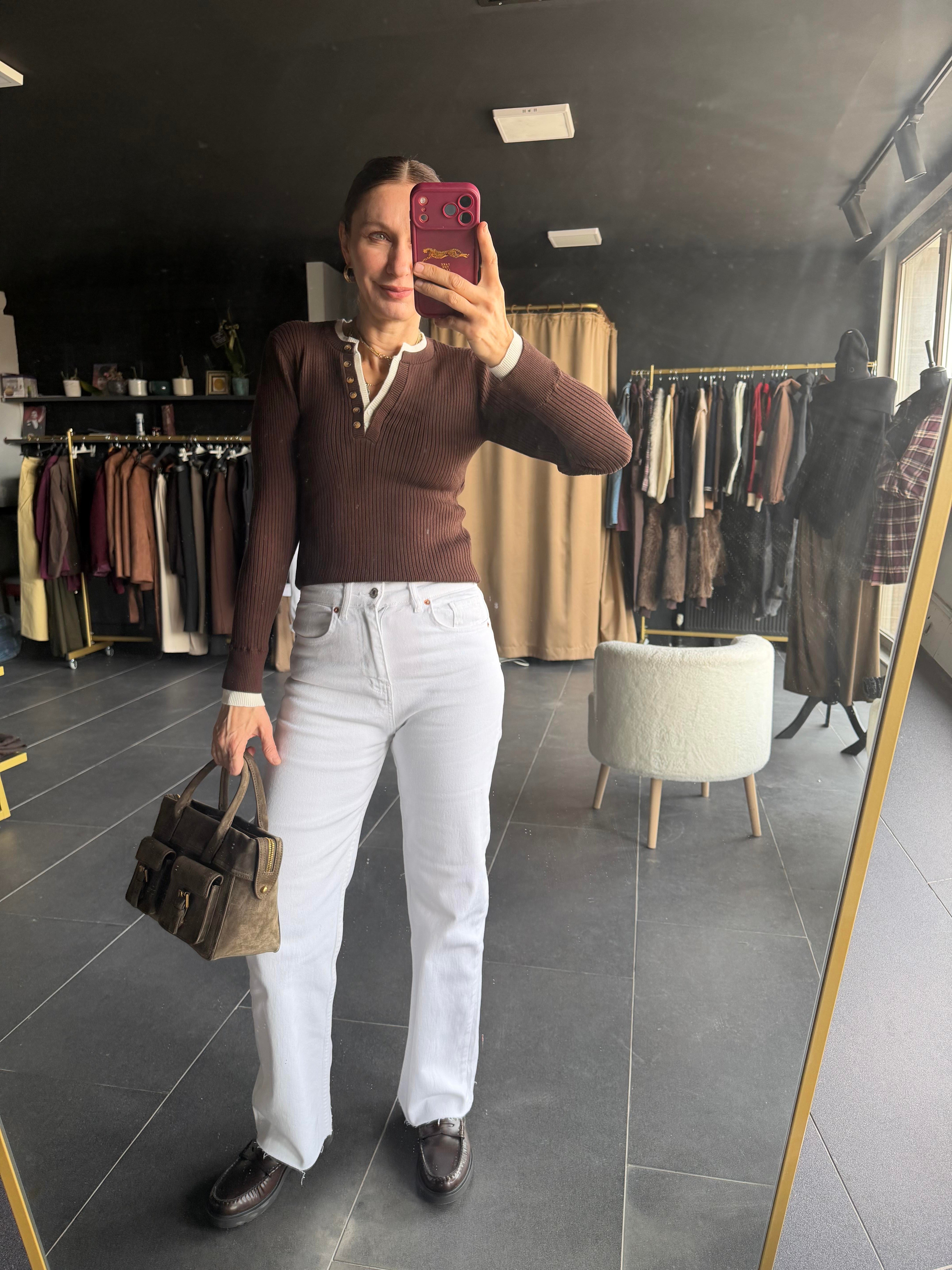 V Çift Yaka Kahve Triko