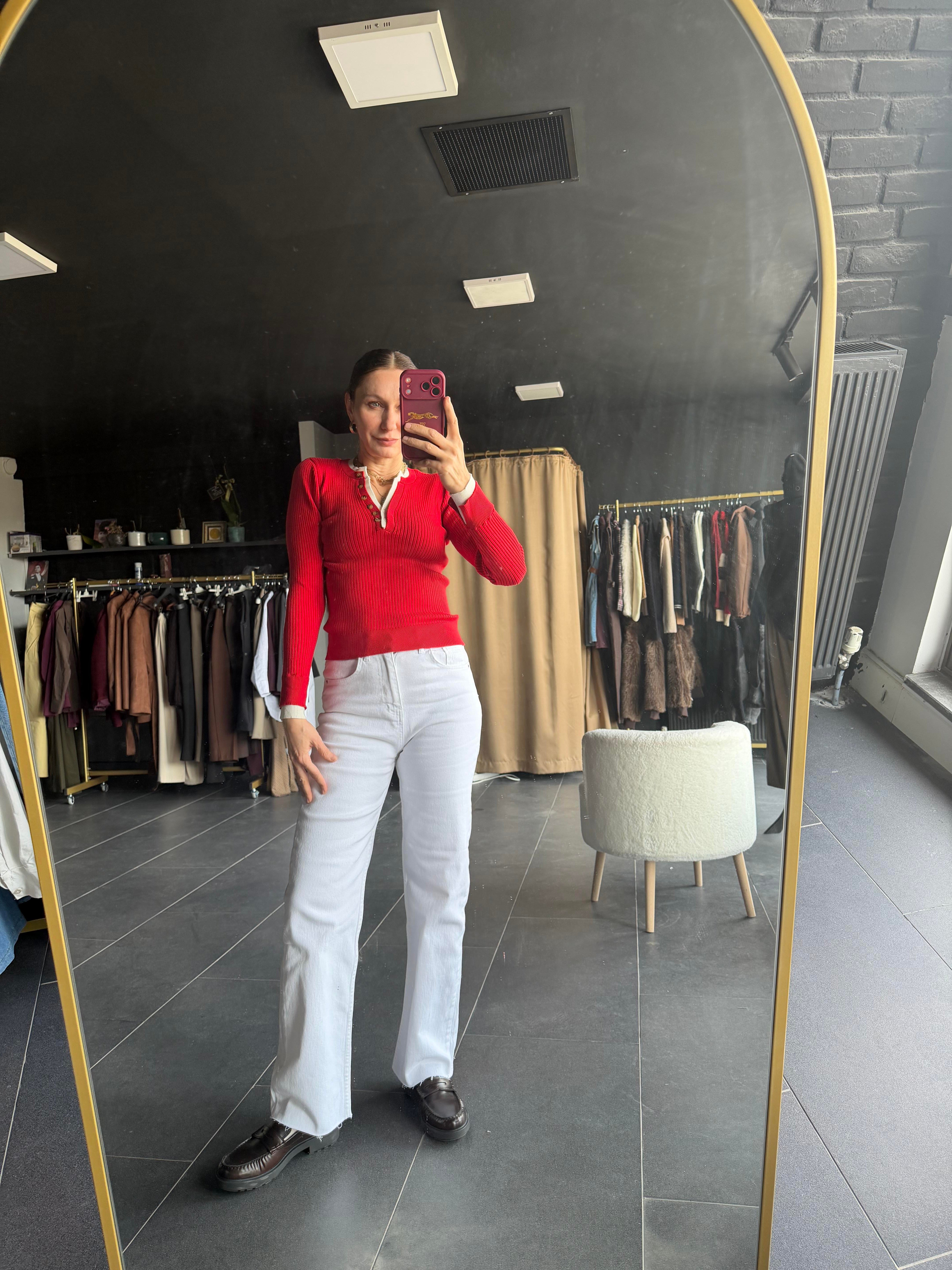 V Çift Yaka Kırmızı Triko