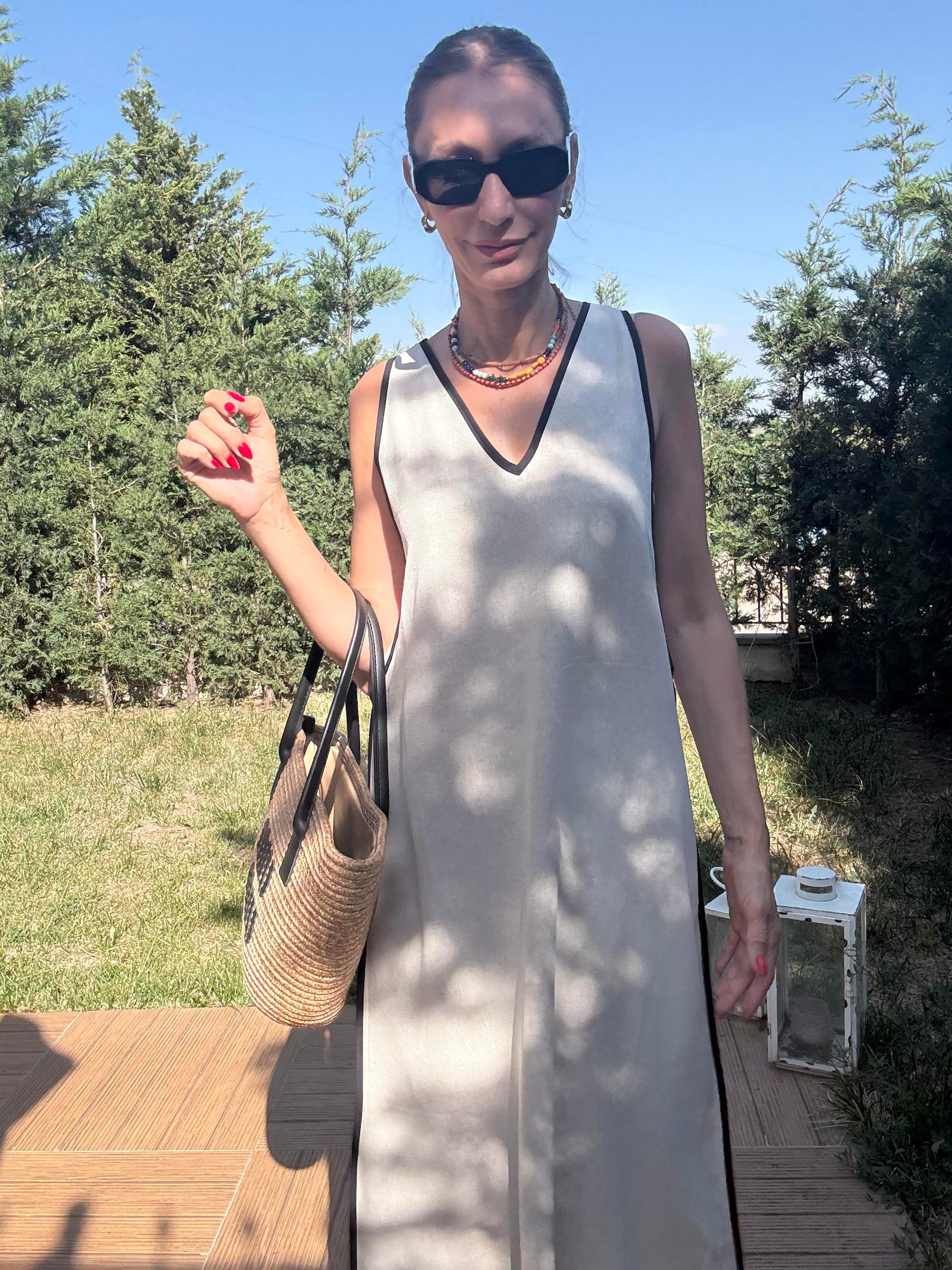 V Yaka Çima Dikişli Keten Elbise