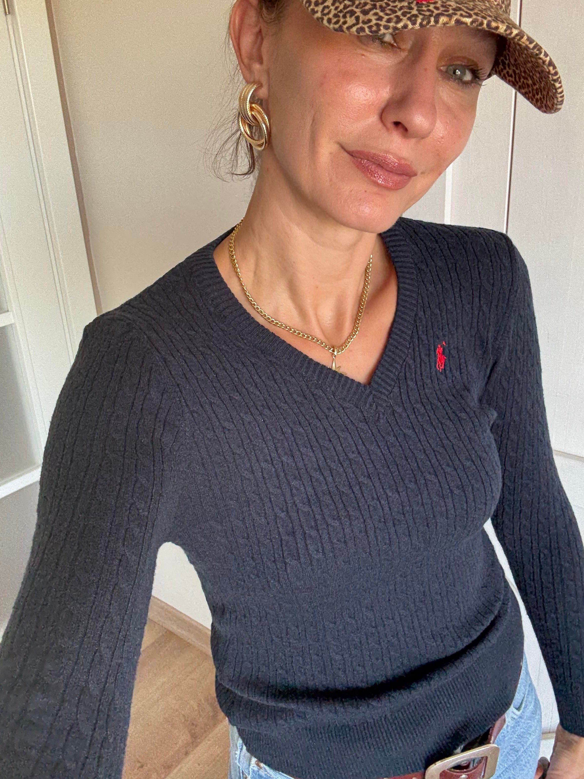 V Yaka Lacivert Triko