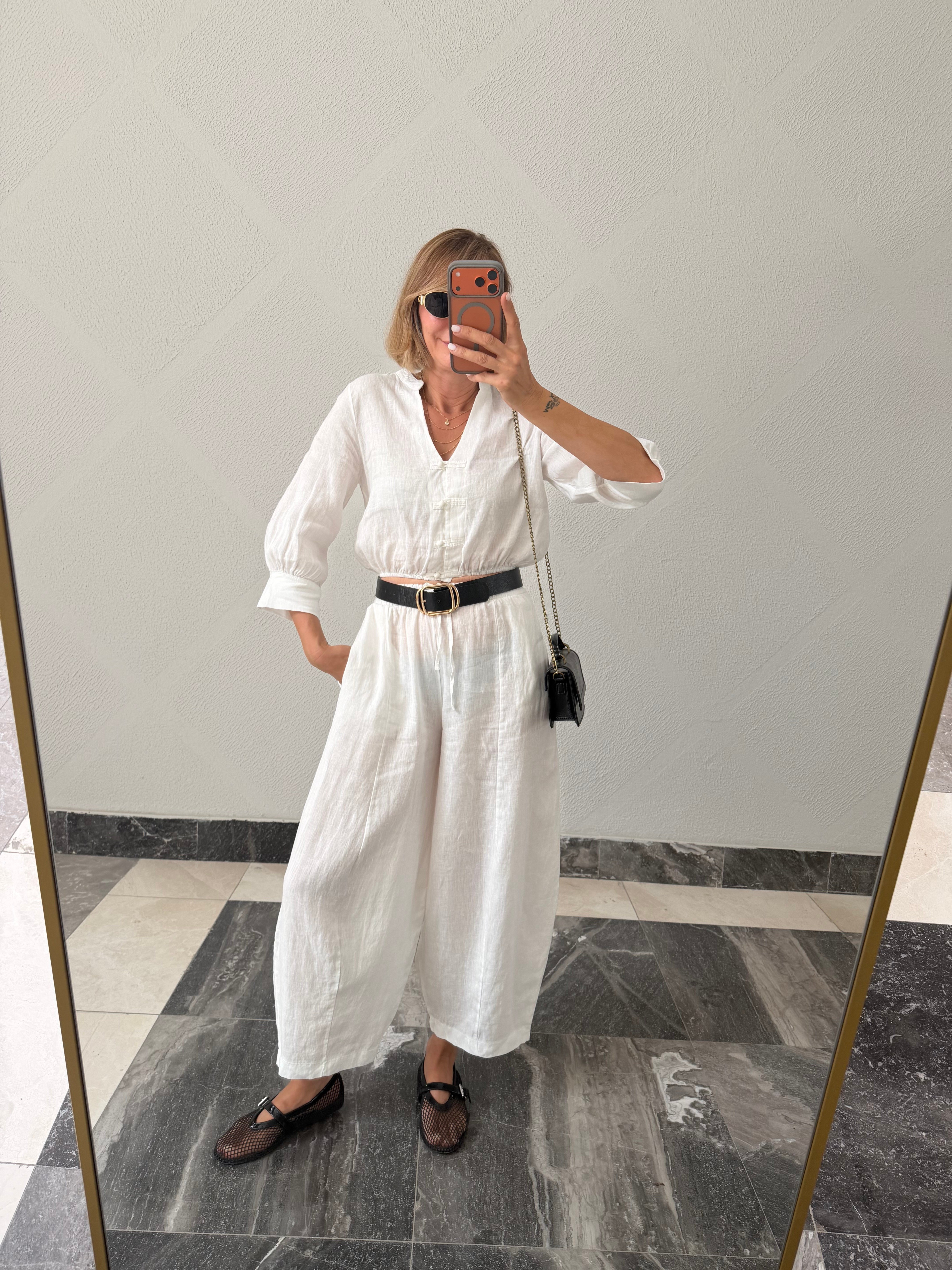 V Yaka Linnen Crop Gömlek