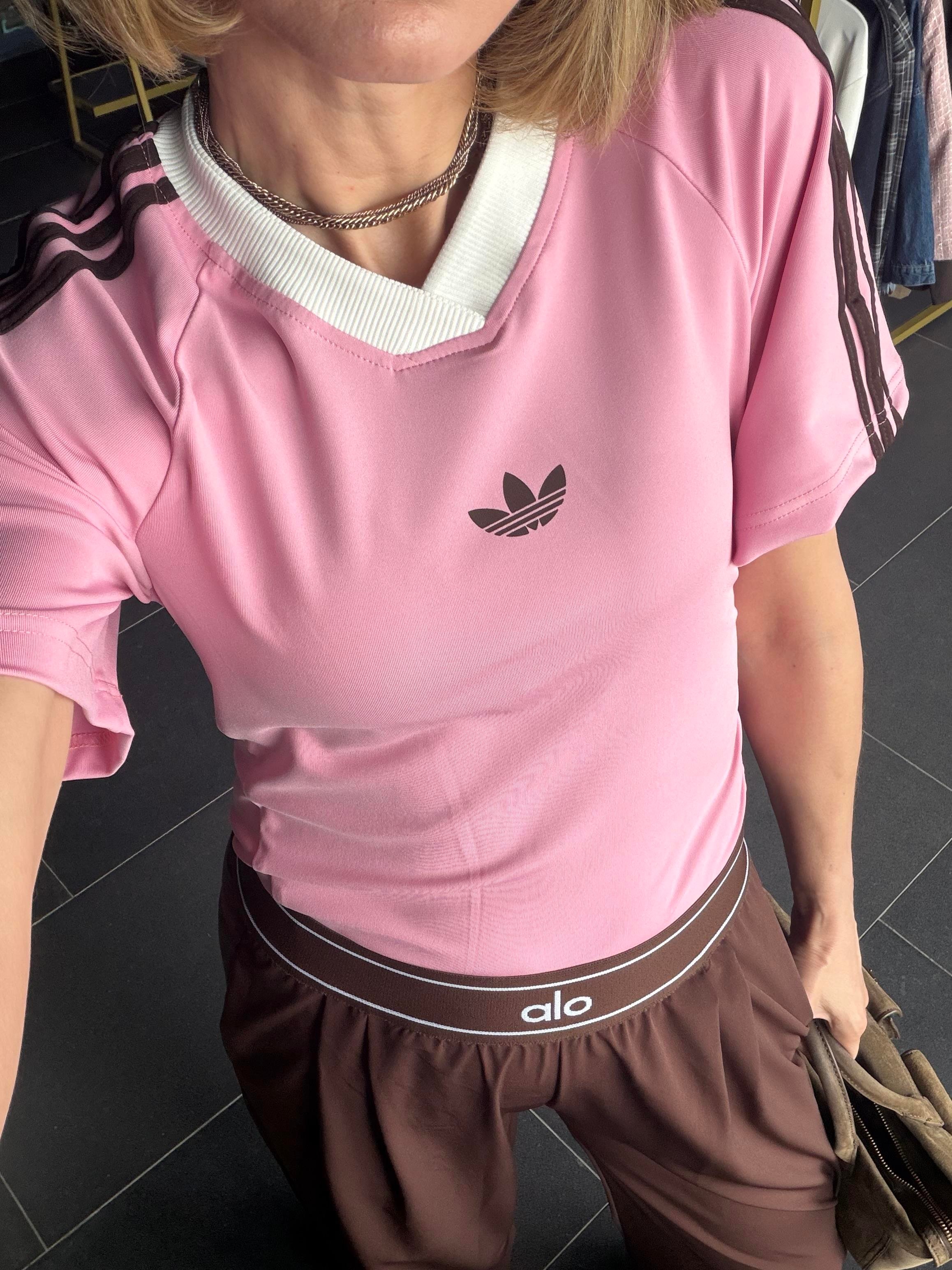 V Yaka Pembe Originals Yanları Drapeli Tshirt