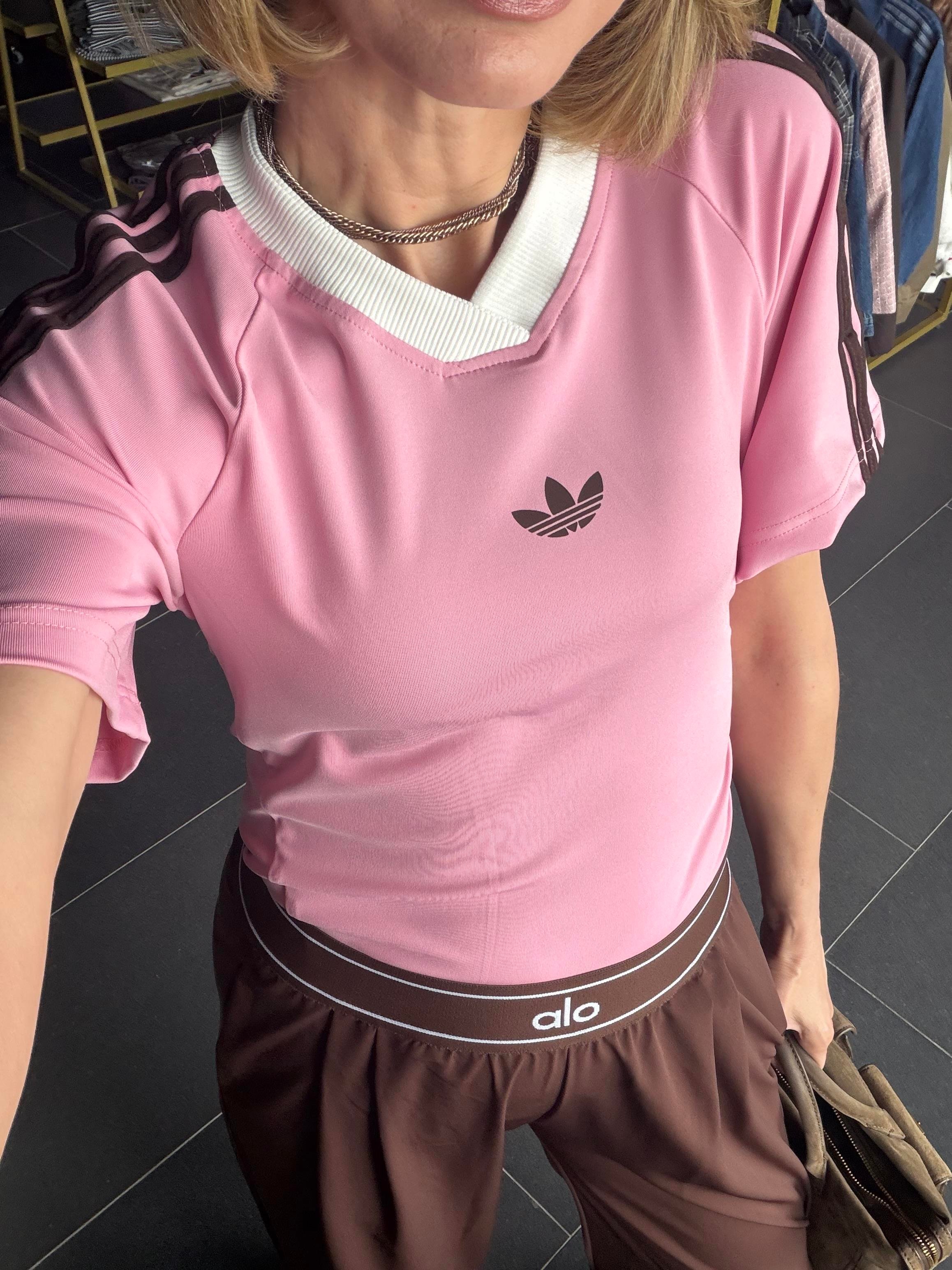 V Yaka Pembe Originals Yanları Drapeli Tshirt
