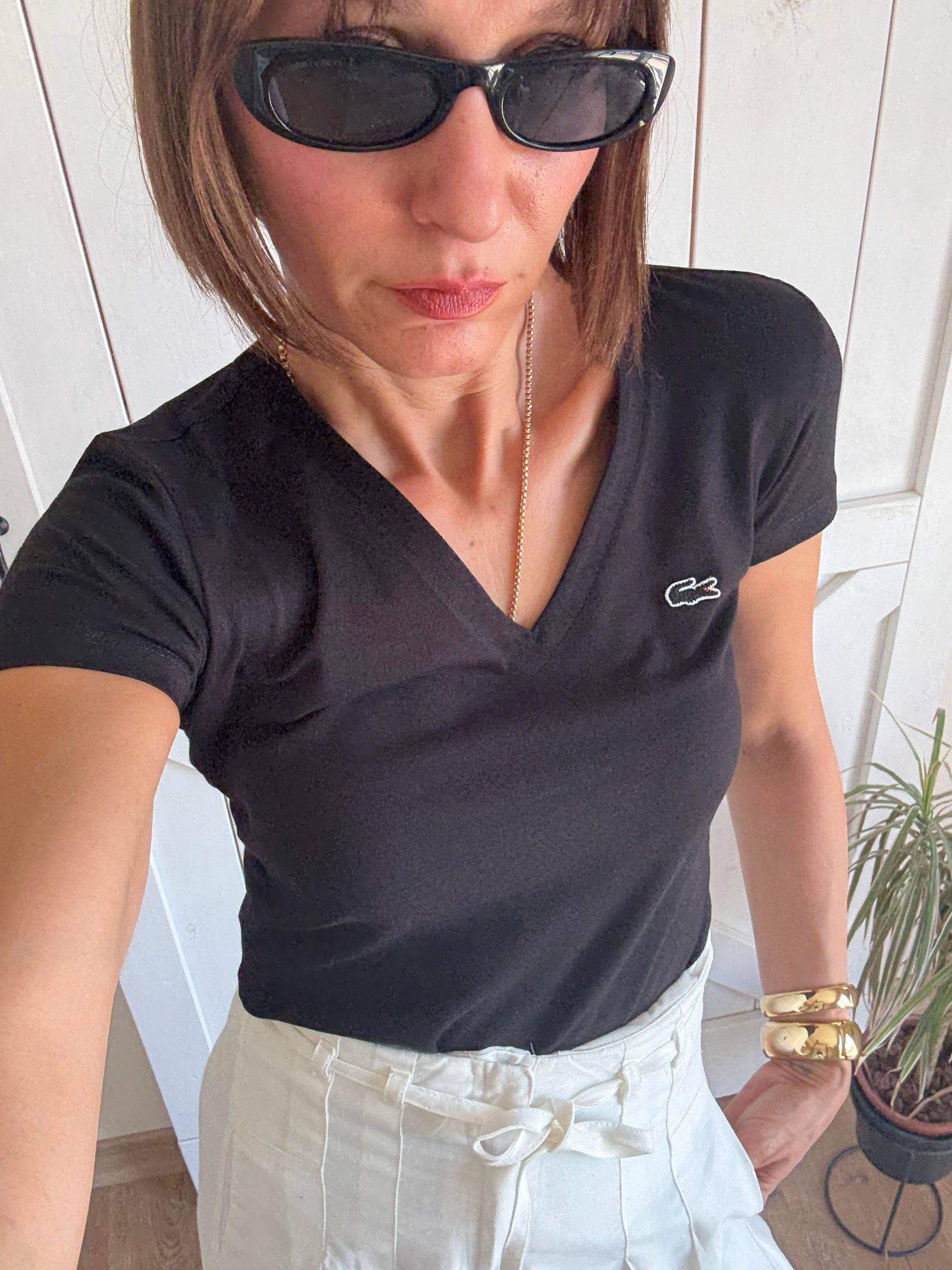 V Yaka Slim Fit Siyah Tshirt