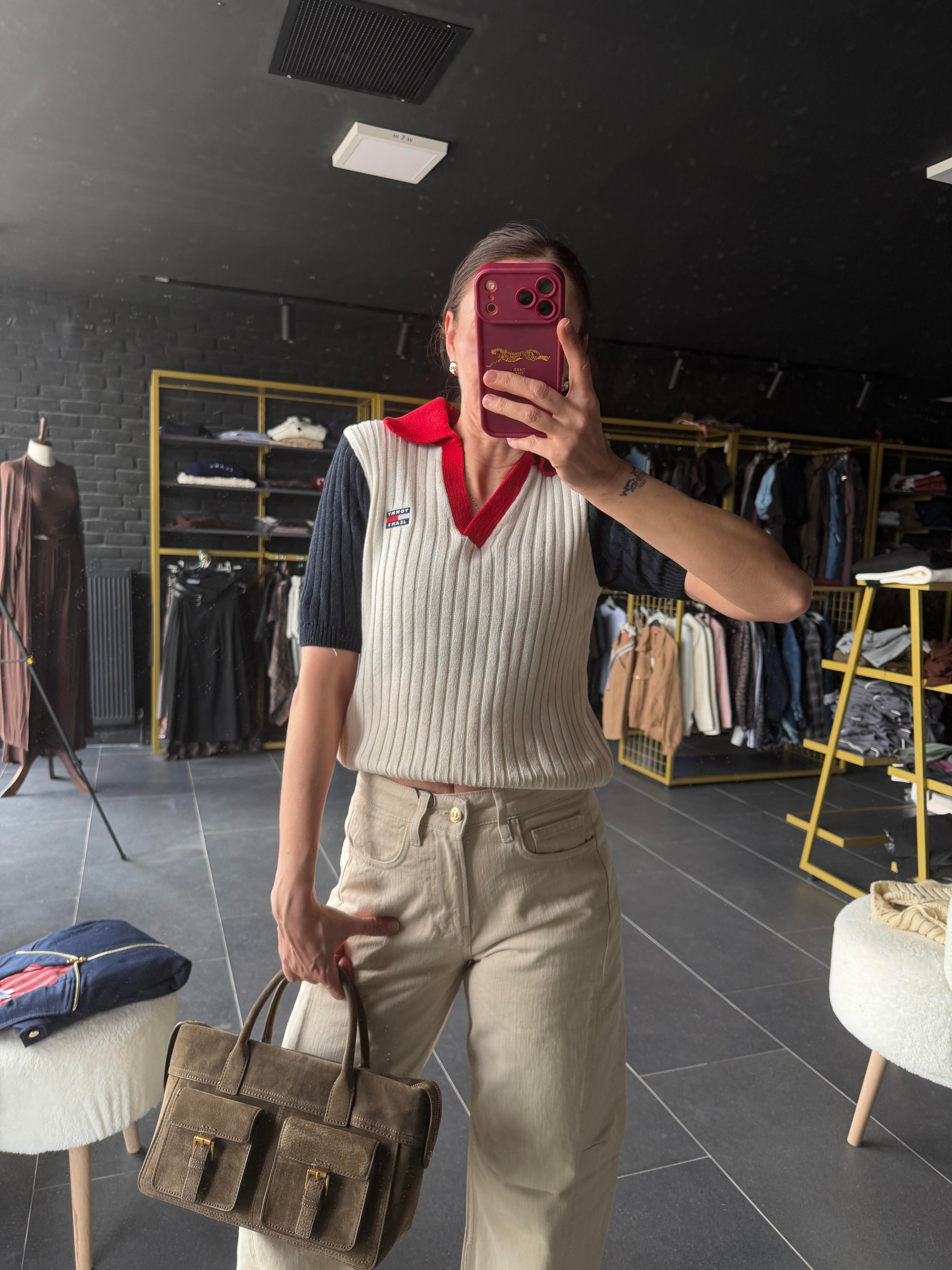 V Yaka Th Triko Tshirt