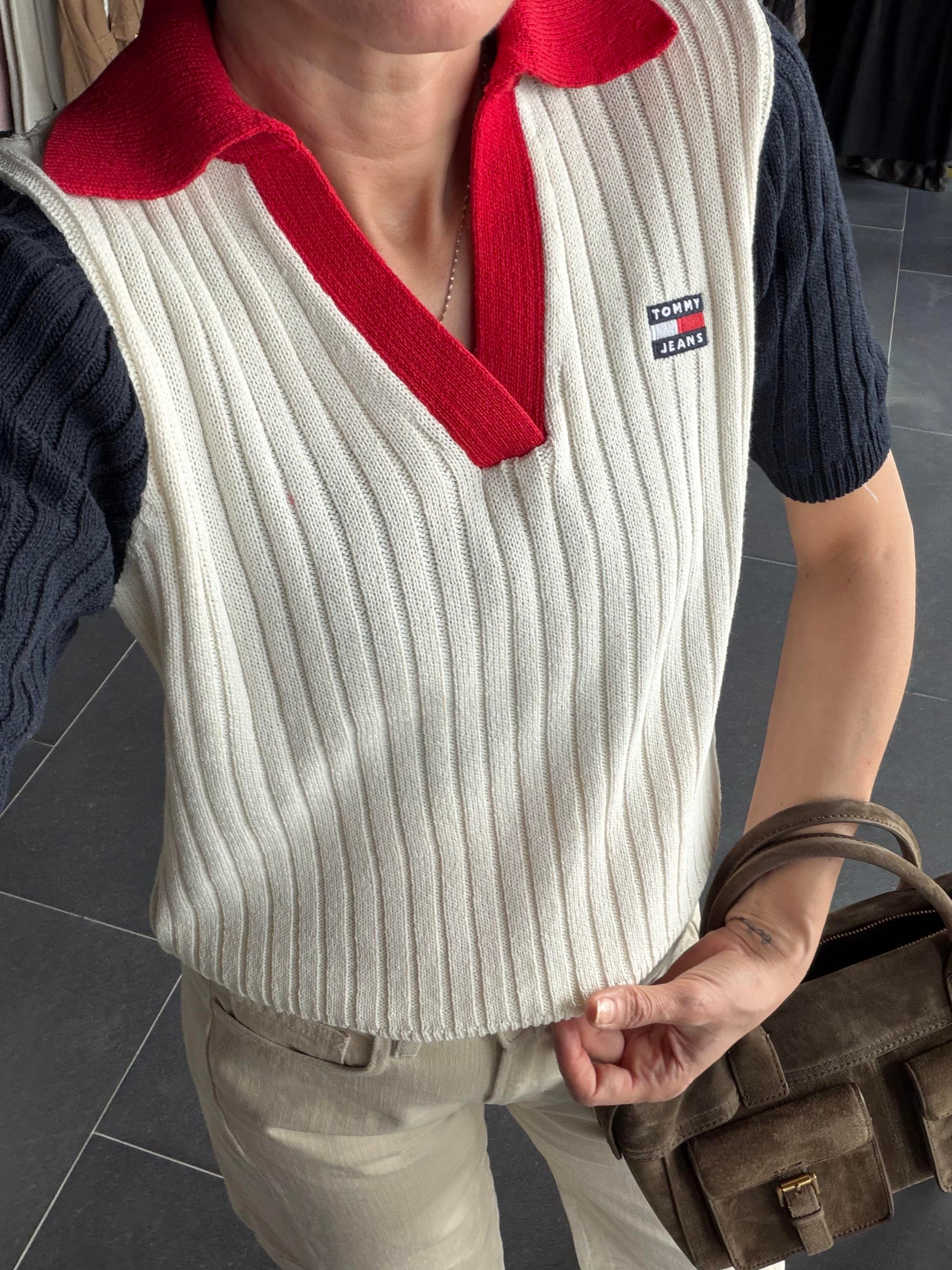 V Yaka Th Triko Tshirt