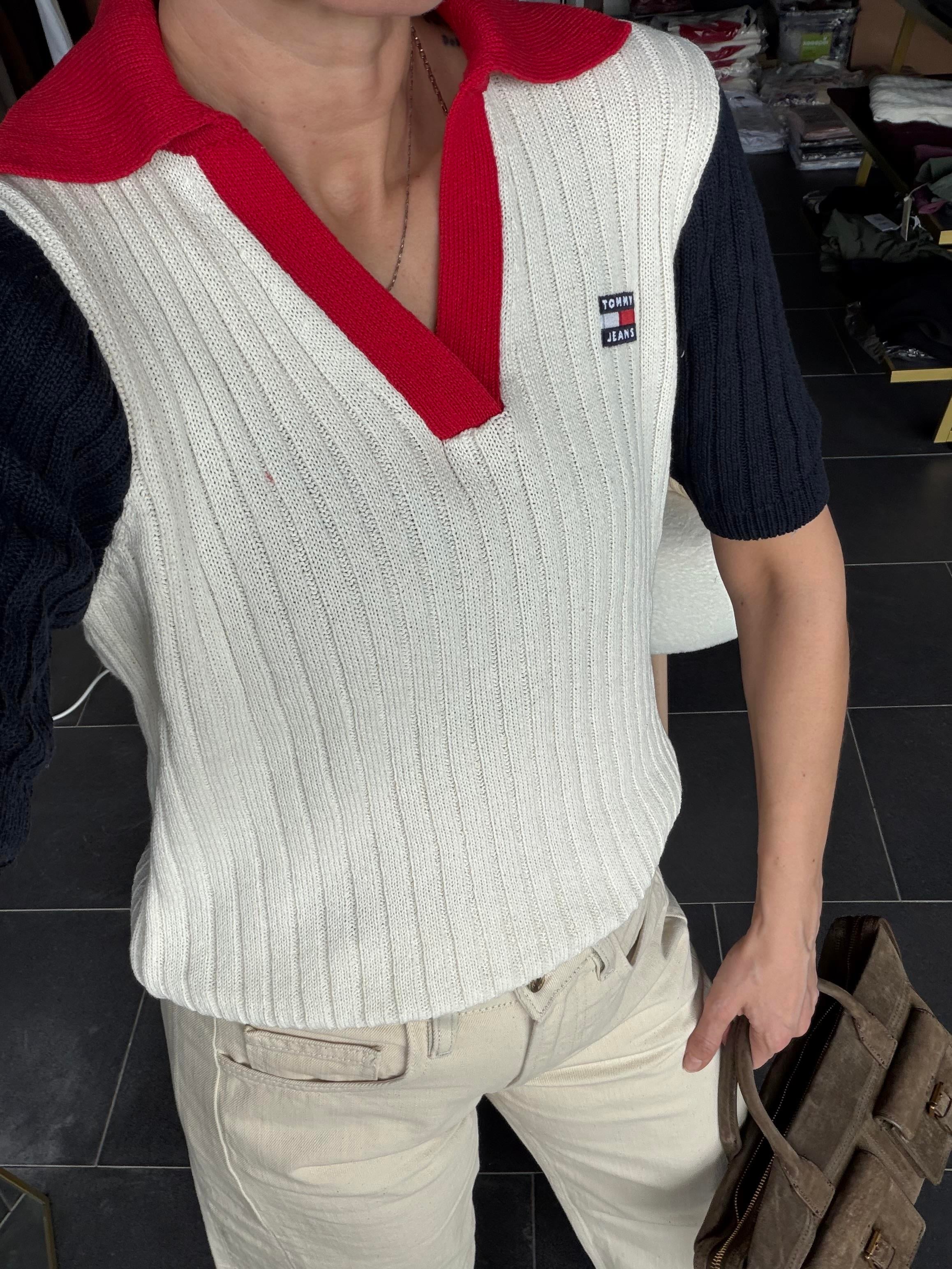 V Yaka Th Triko Tshirt