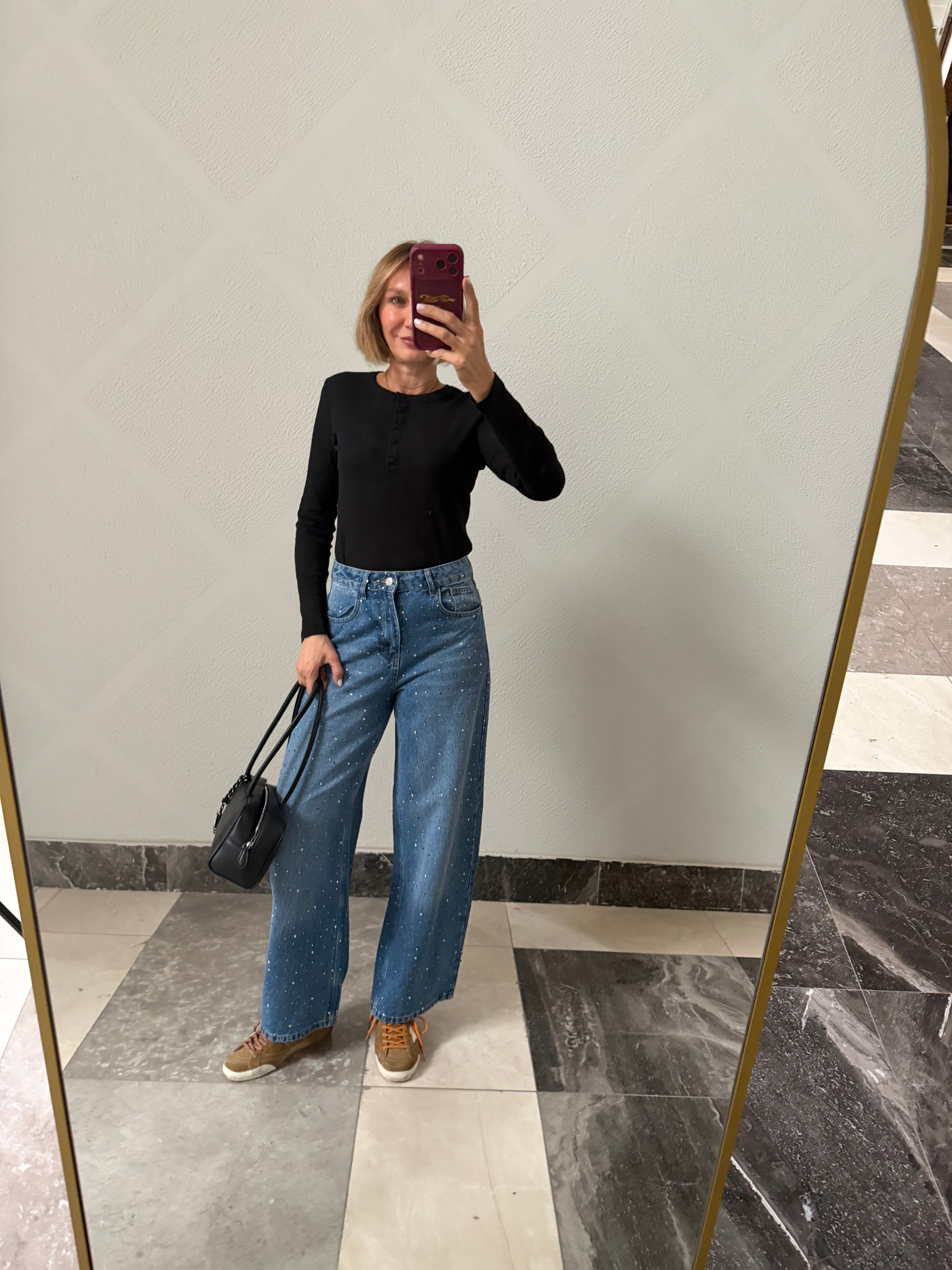 Velvet Yarım Düğmeli Siyah Basic