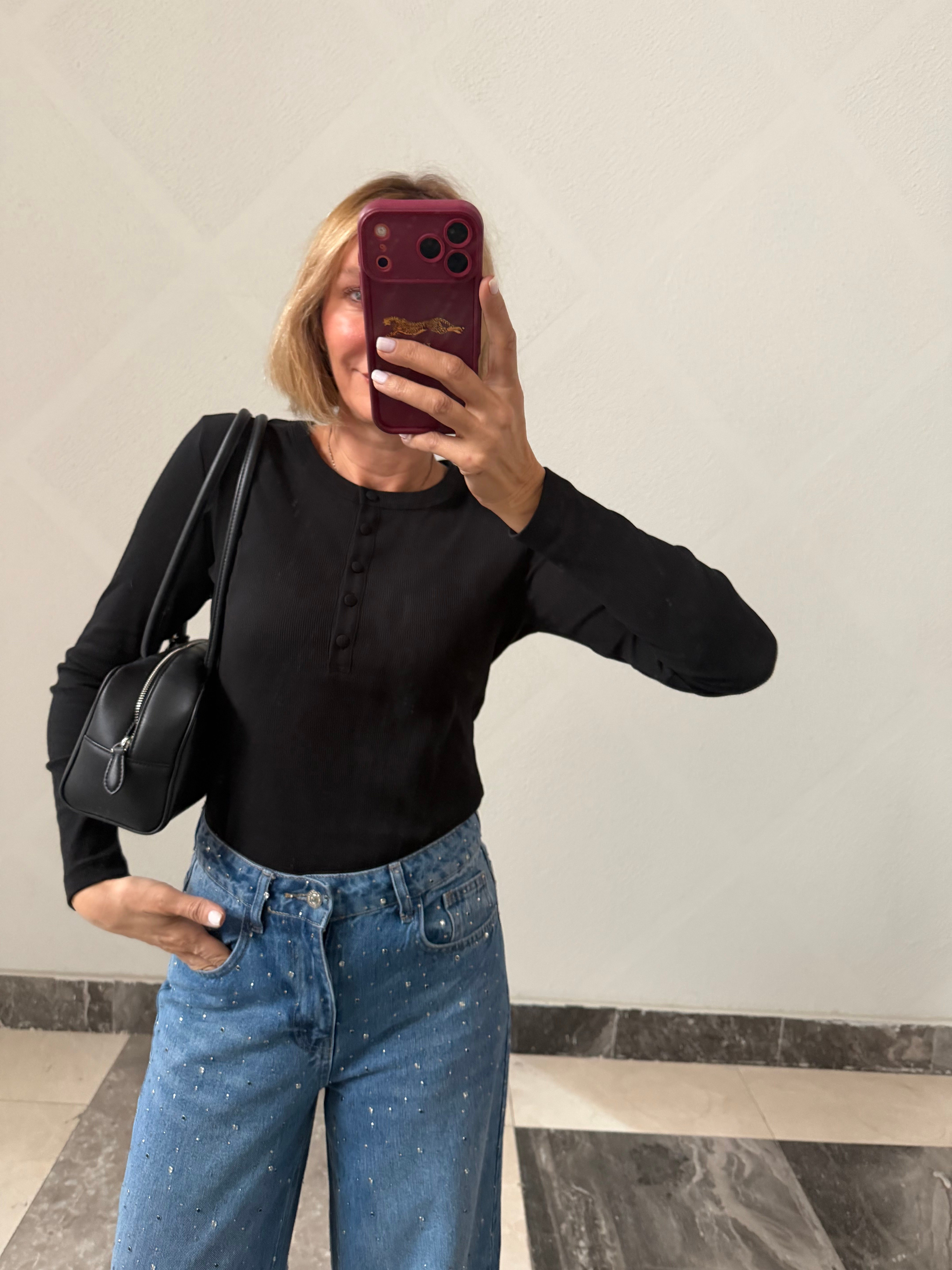 Velvet Yarım Düğmeli Siyah Basic