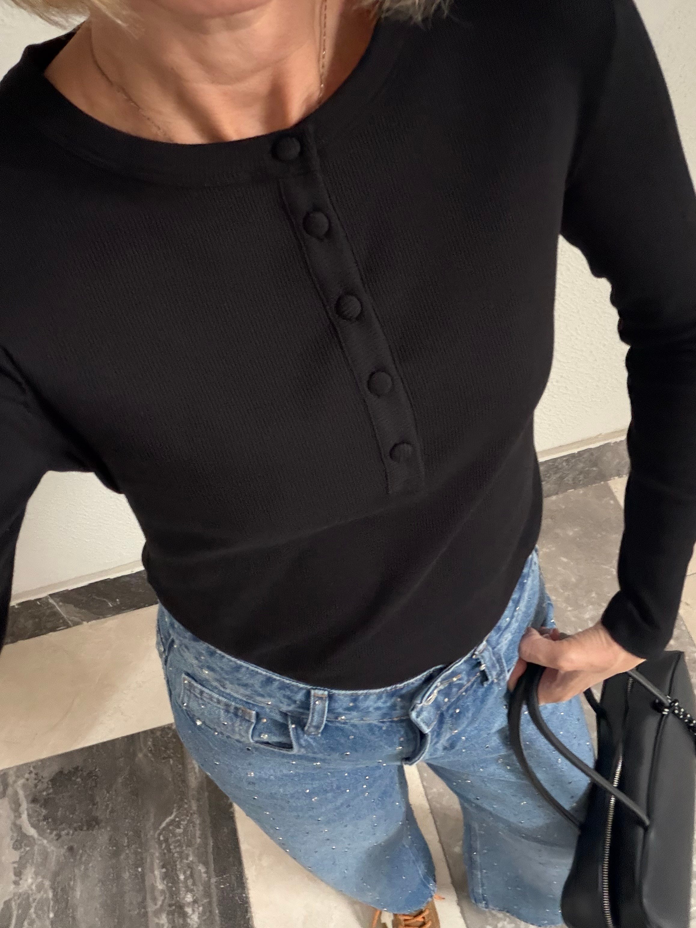 Velvet Yarım Düğmeli Siyah Basic