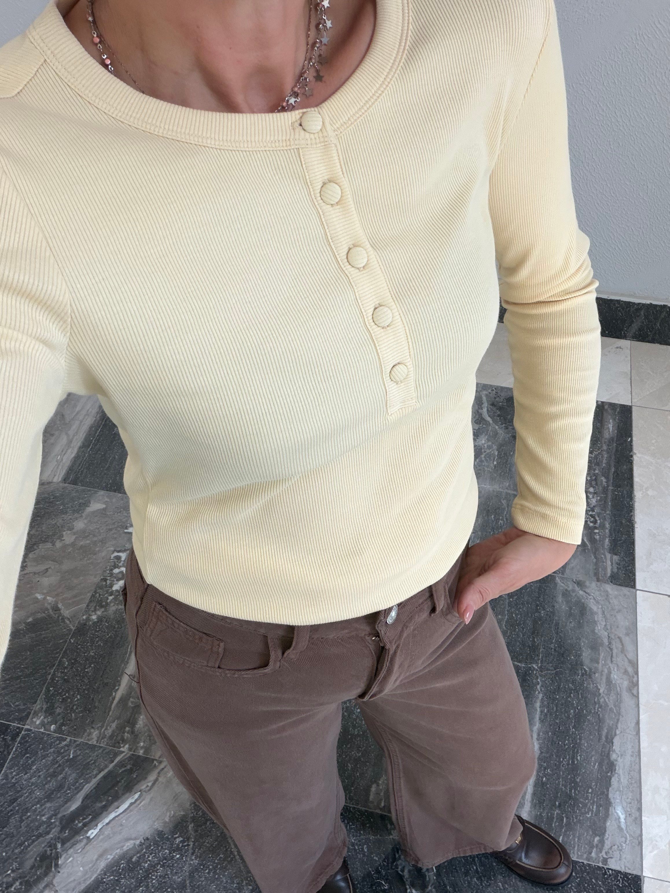 Velvet Yarım Düğmeli Tereyağ Basic