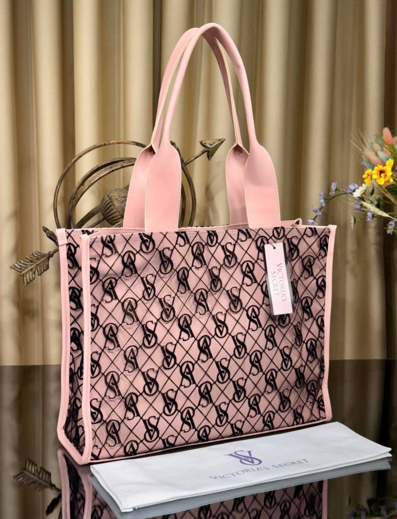 Vs Pink Tül Detaylı İkonik Çanta