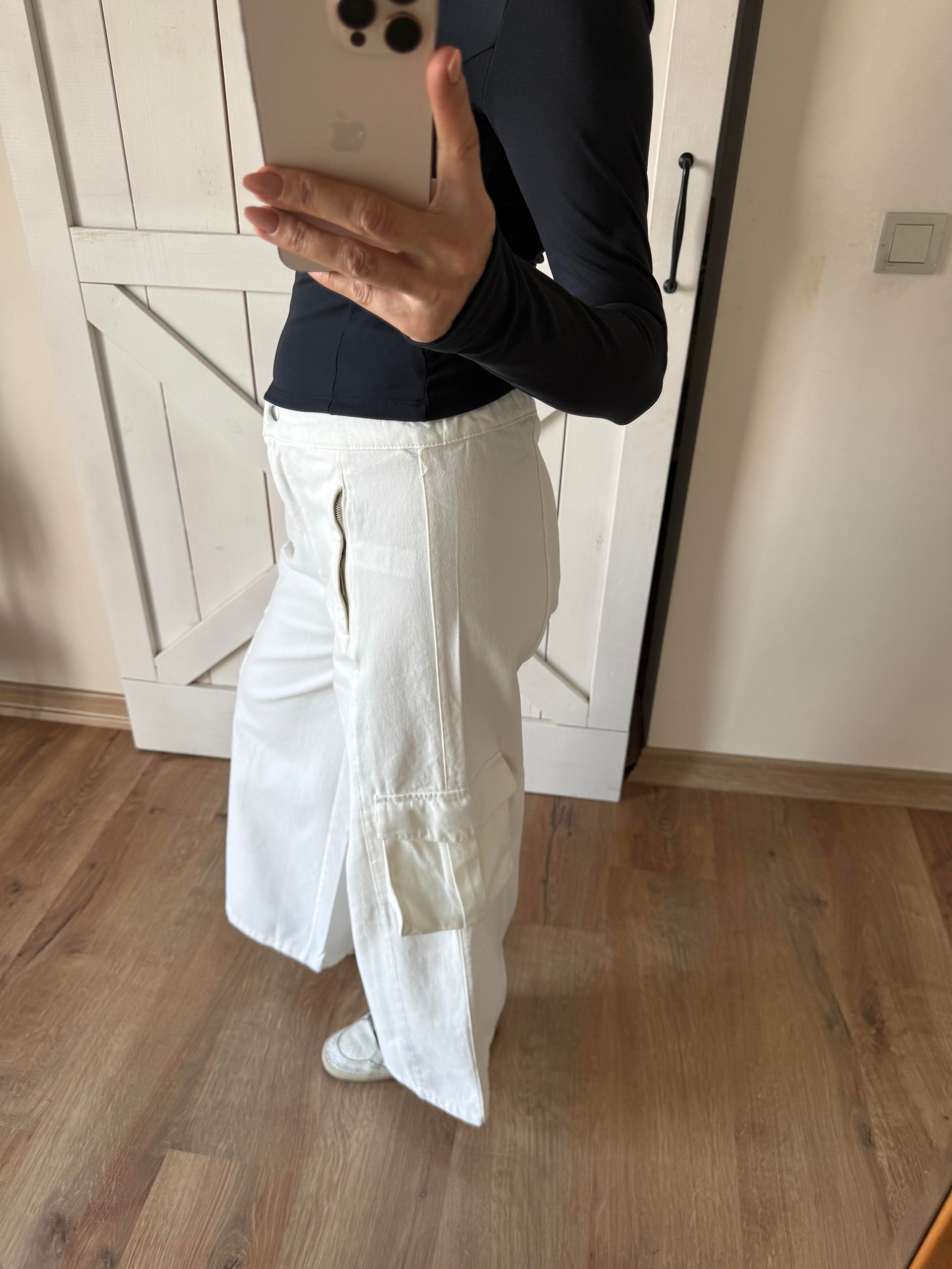 Wide Leg Kırık Beyaz Kargo Cep Aloha Pantolon