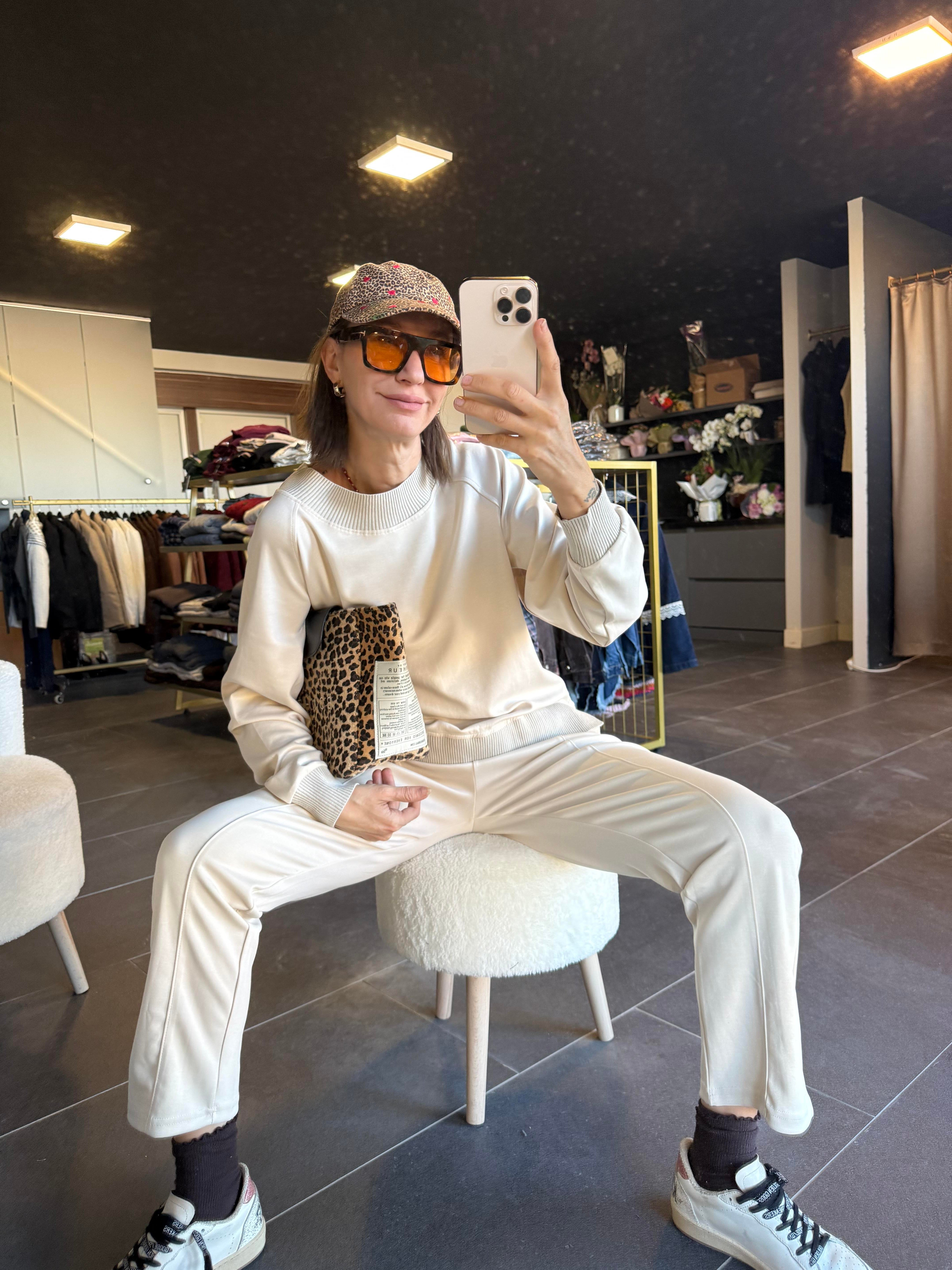 Work Modal Ekru Alt Üst Premium Takım