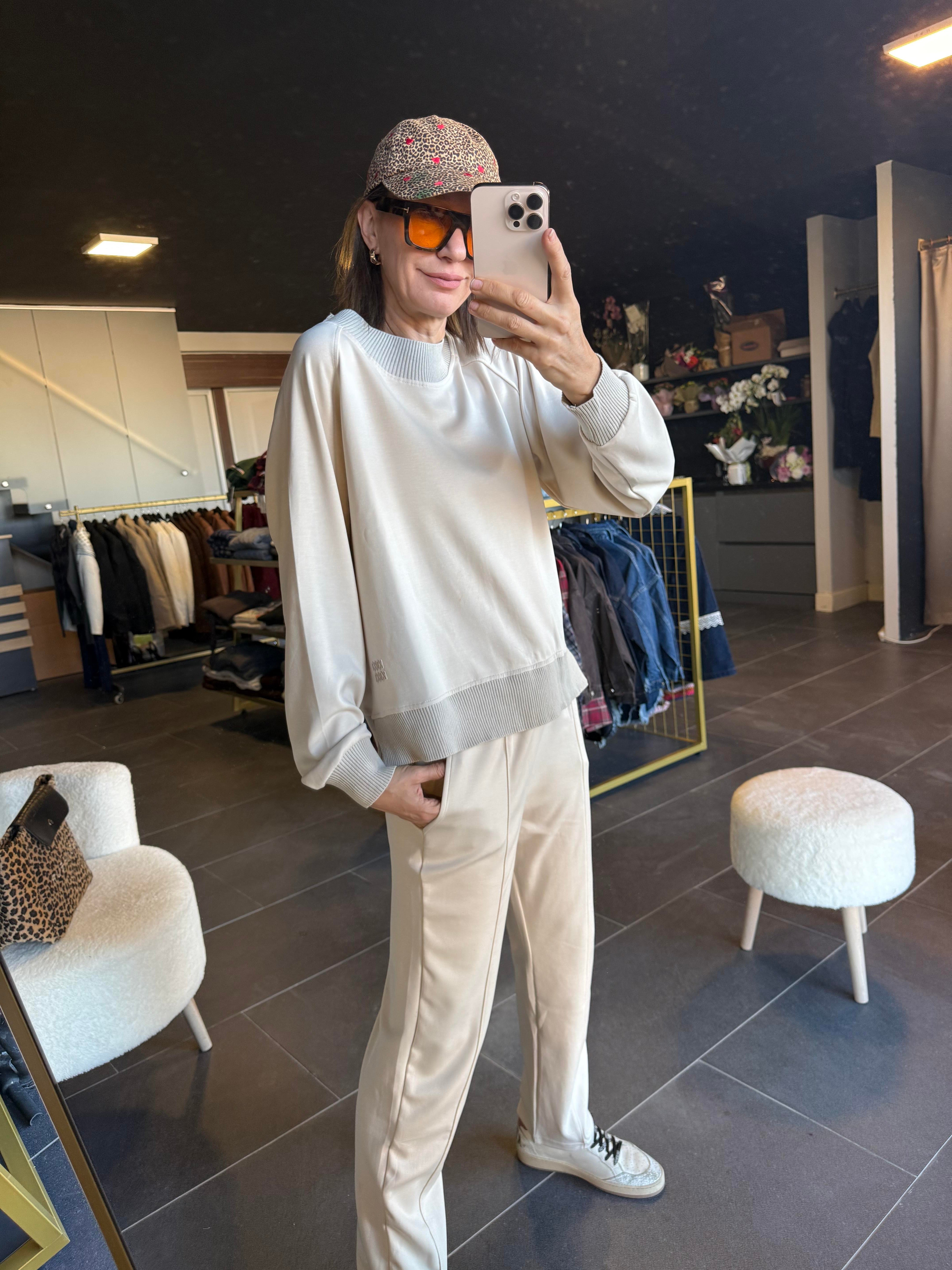 Work Modal Ekru Alt Üst Premium Takım