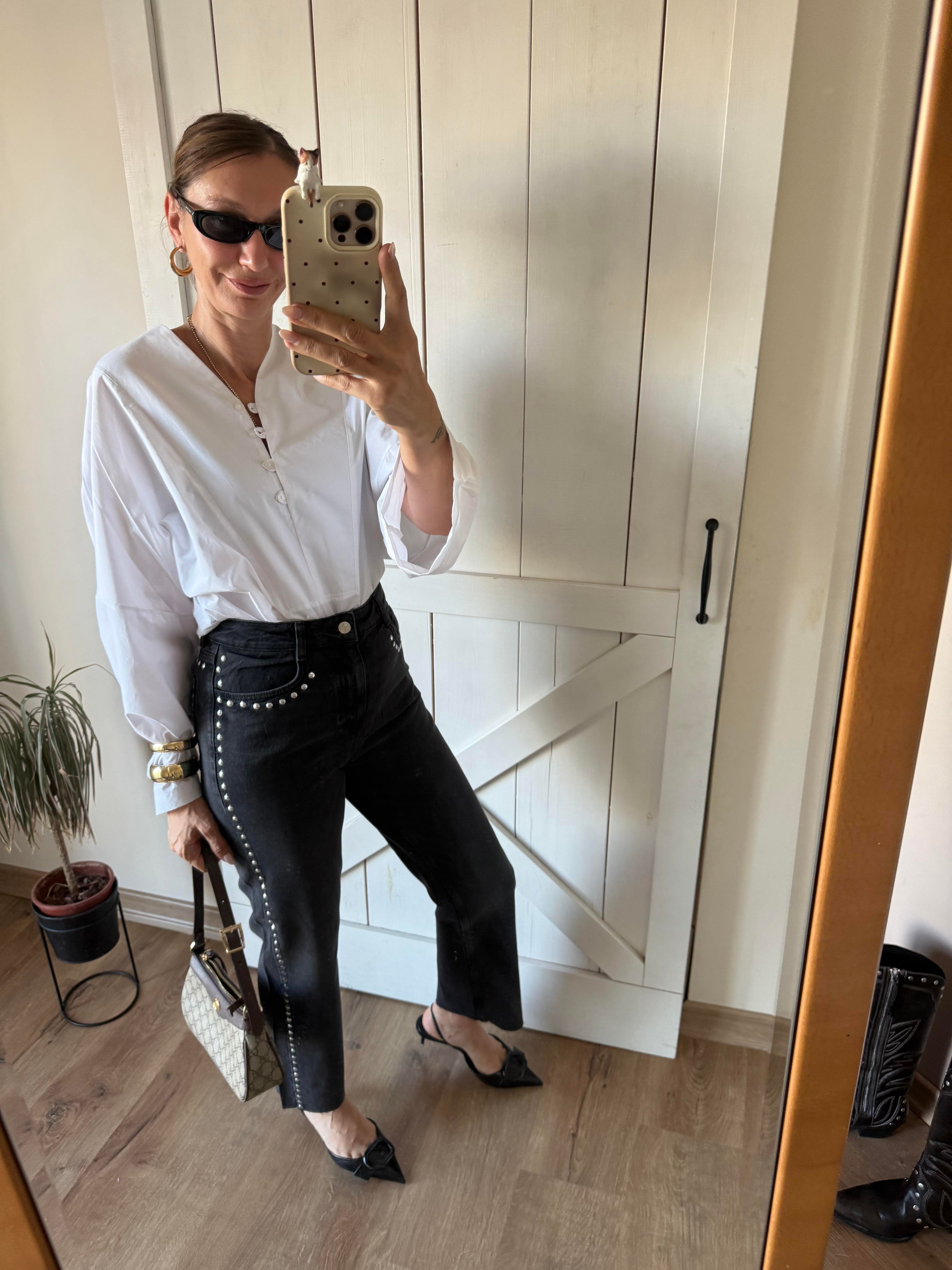 Yakası Şeritli Poplin Gömlek Bluz