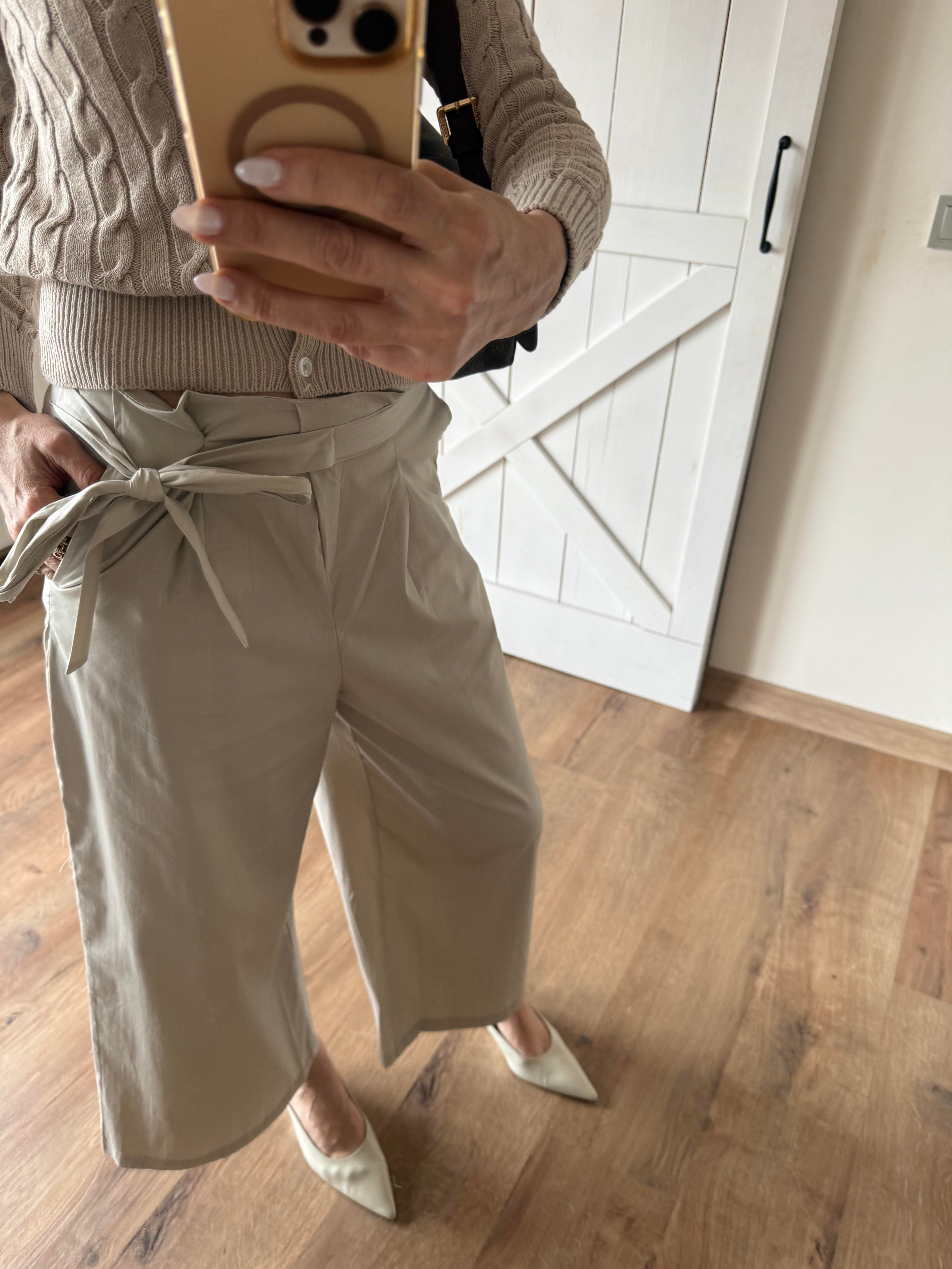 Yandan Kuşaklı Taş Rengi Pensli Pantolon